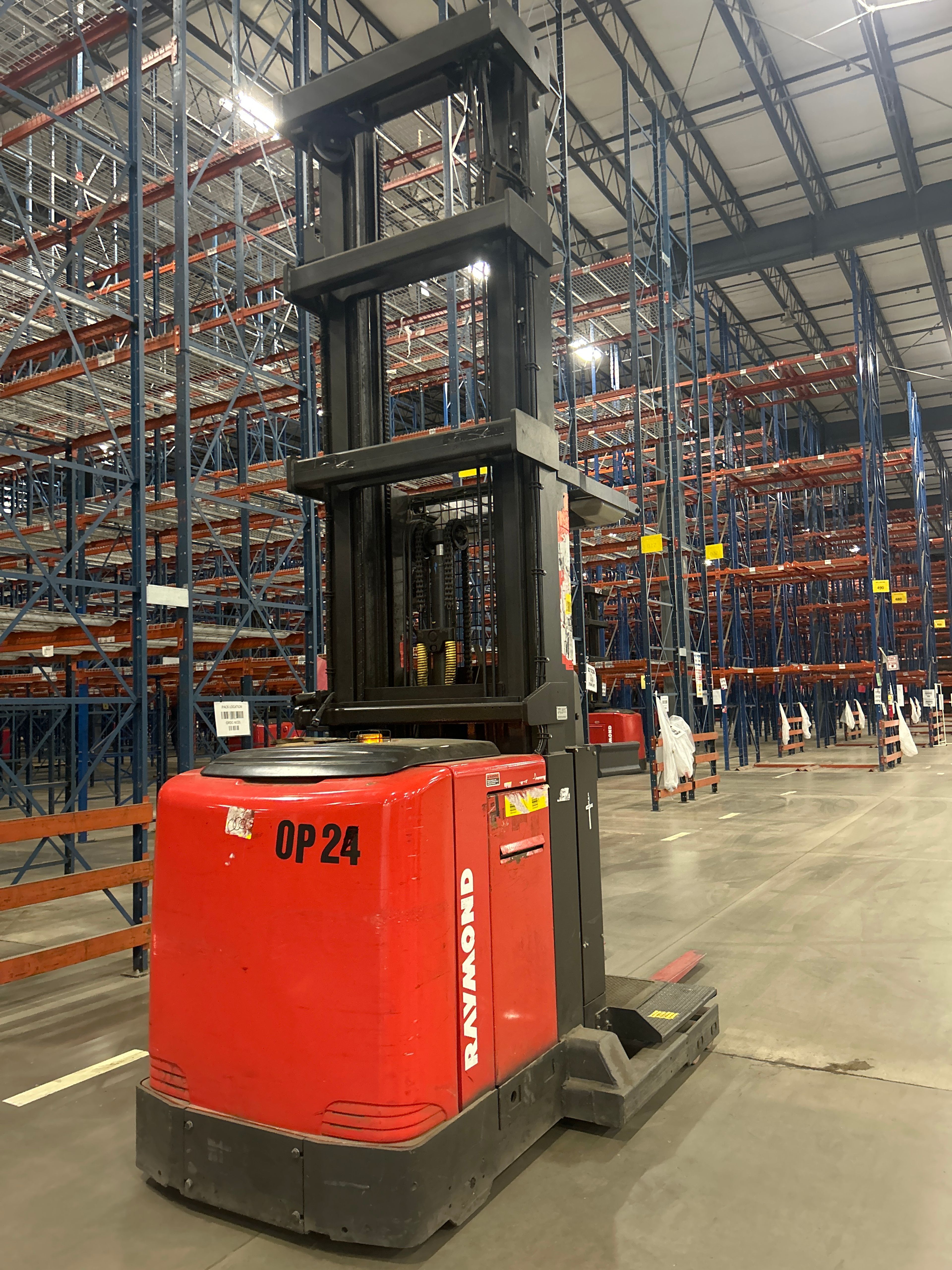 Raymond Order Picker - Wire Guided - Document 2