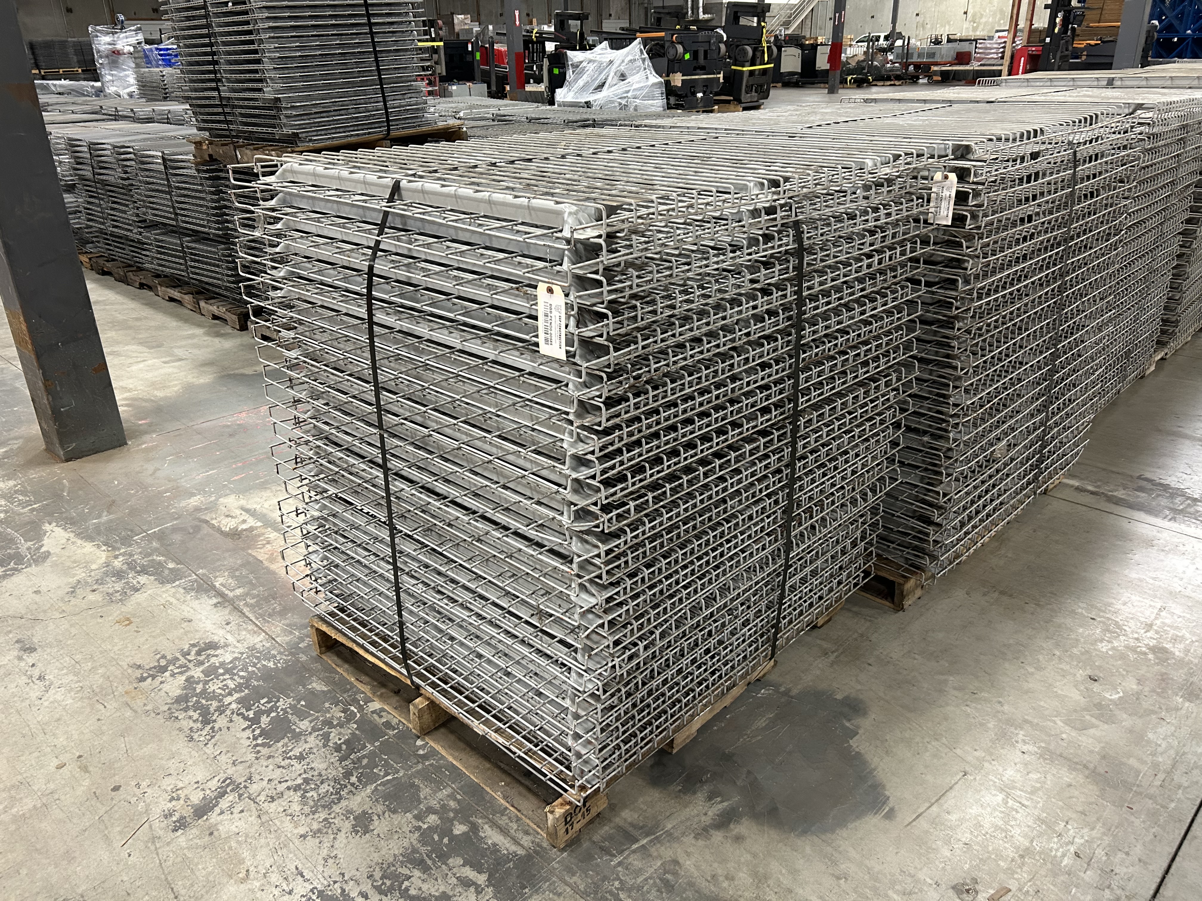 Wire Deck - 44" x 46" - Flared Outside Waterfall