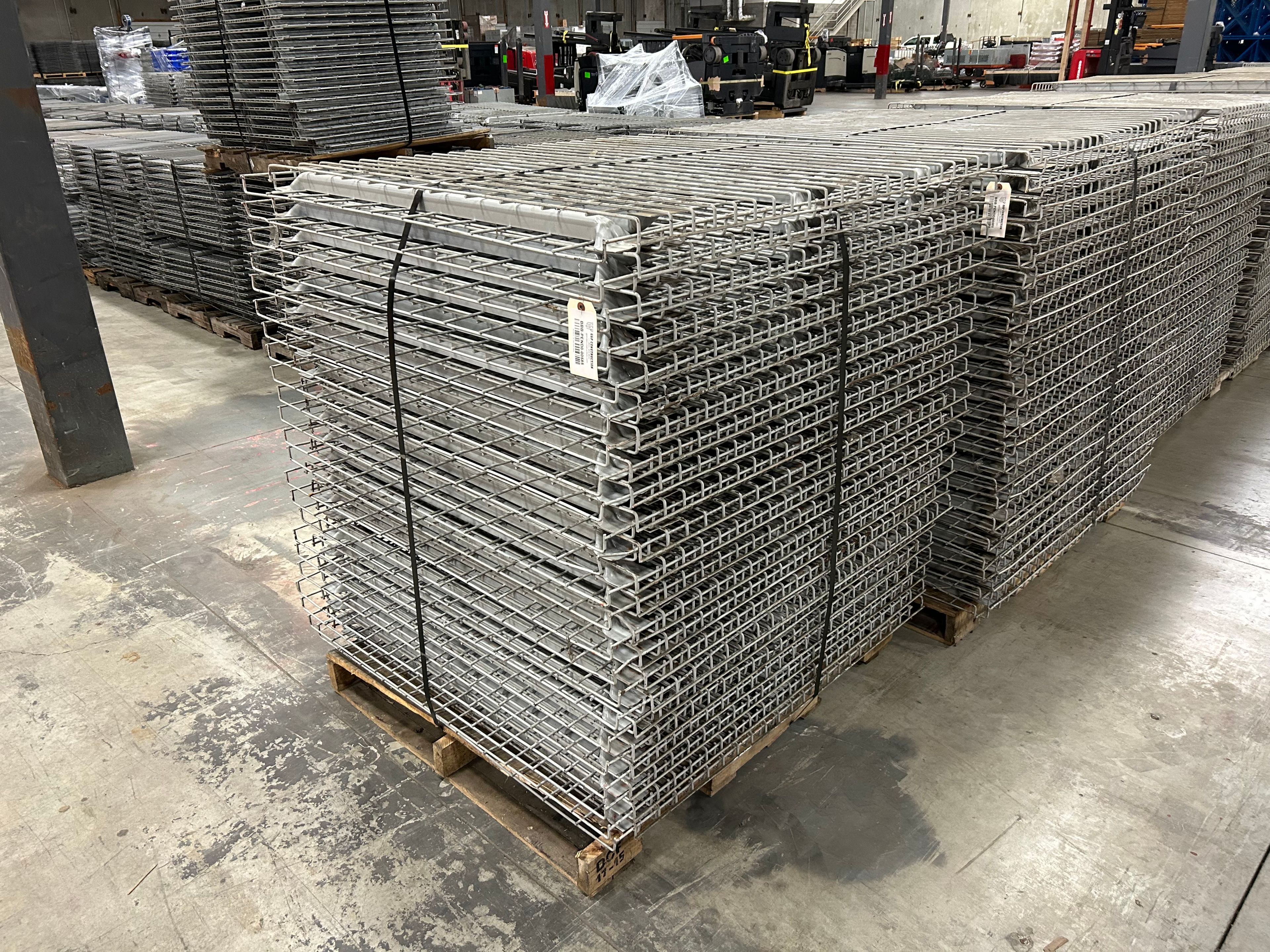 Wire Deck - 44" x 46" - Flared Outside Waterfall