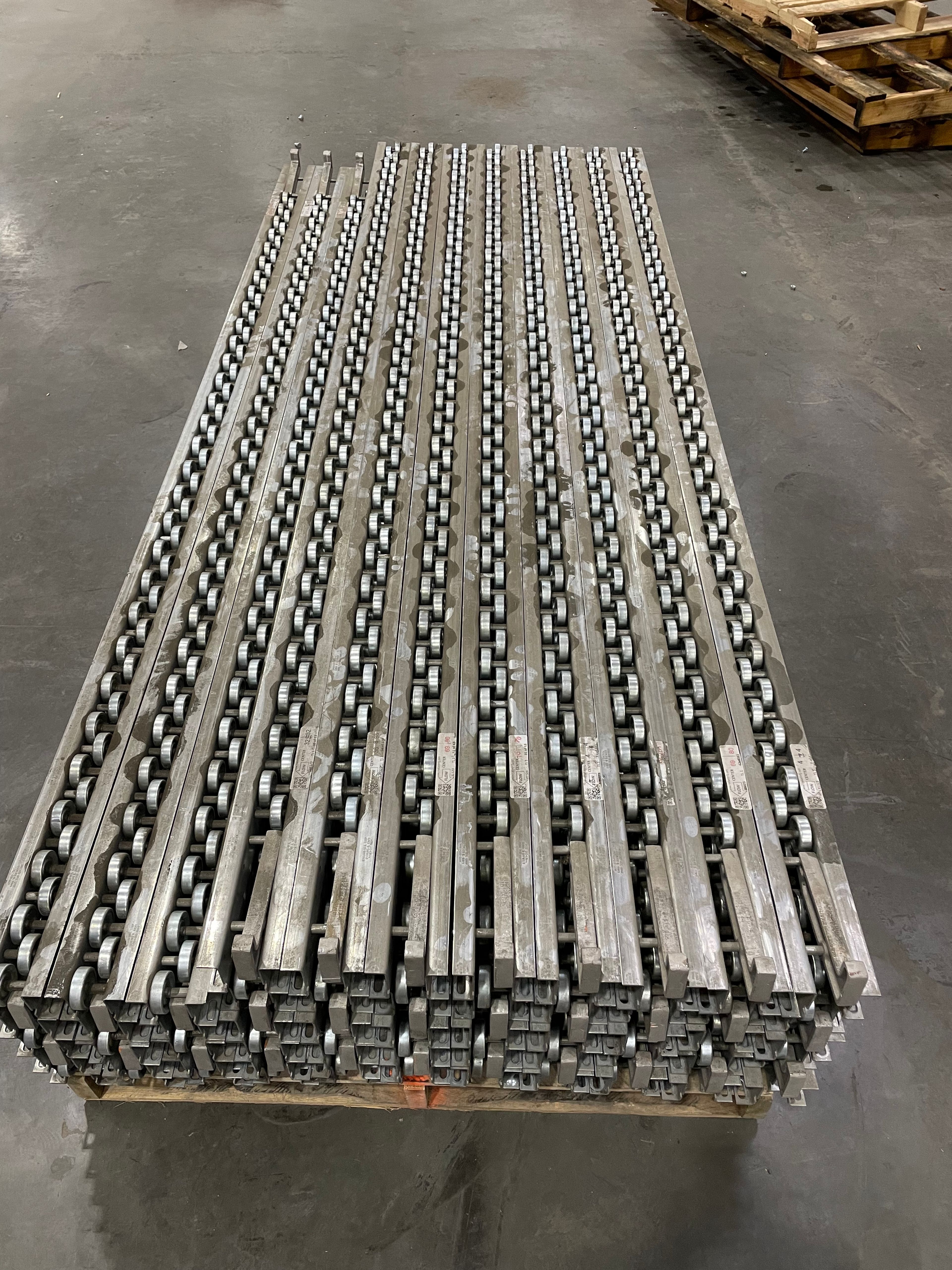 Pallet Flow - 96" - Double Whe - Document 2