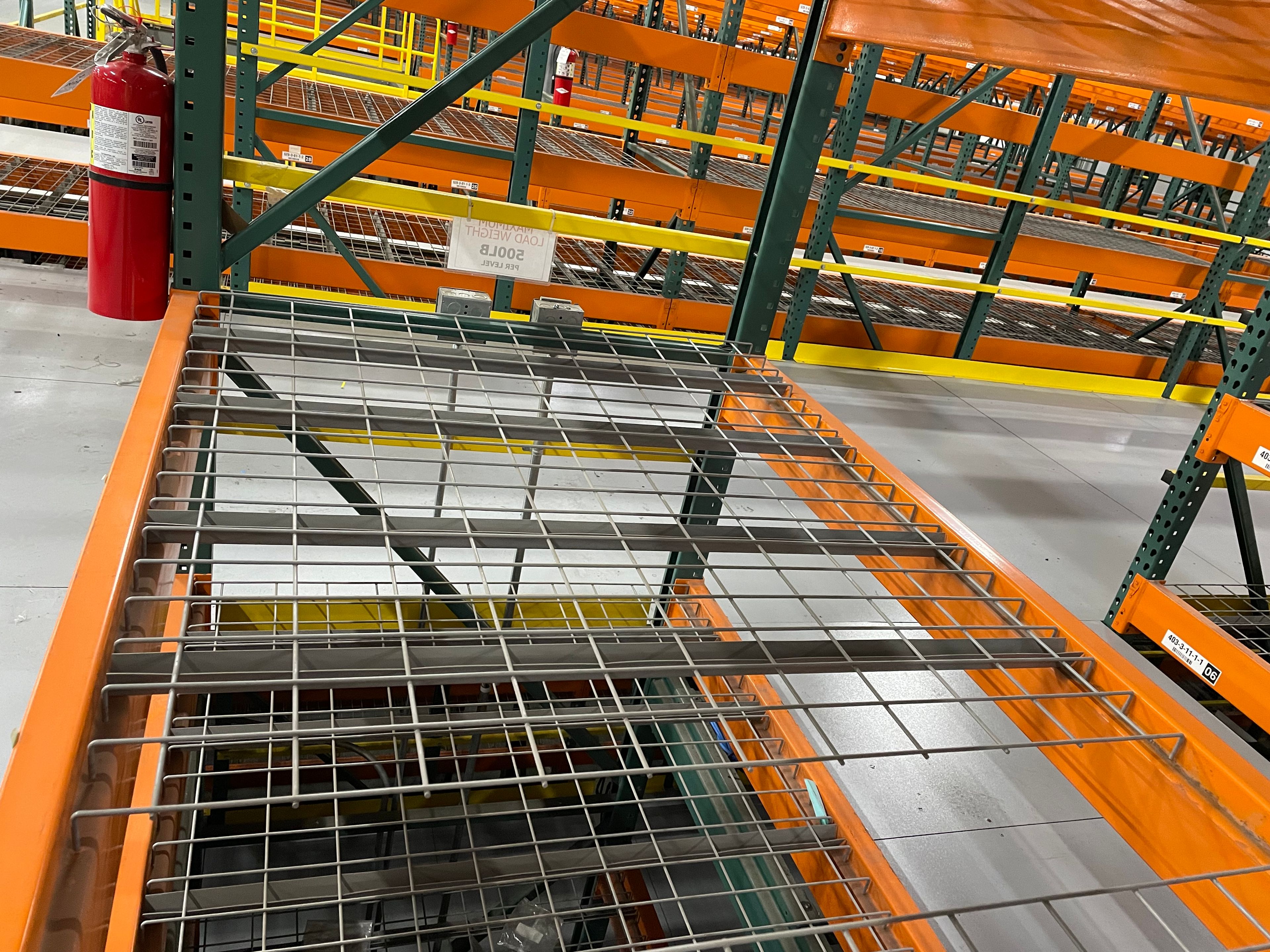 Wire Deck - 48" x 46" - Inside Waterfall