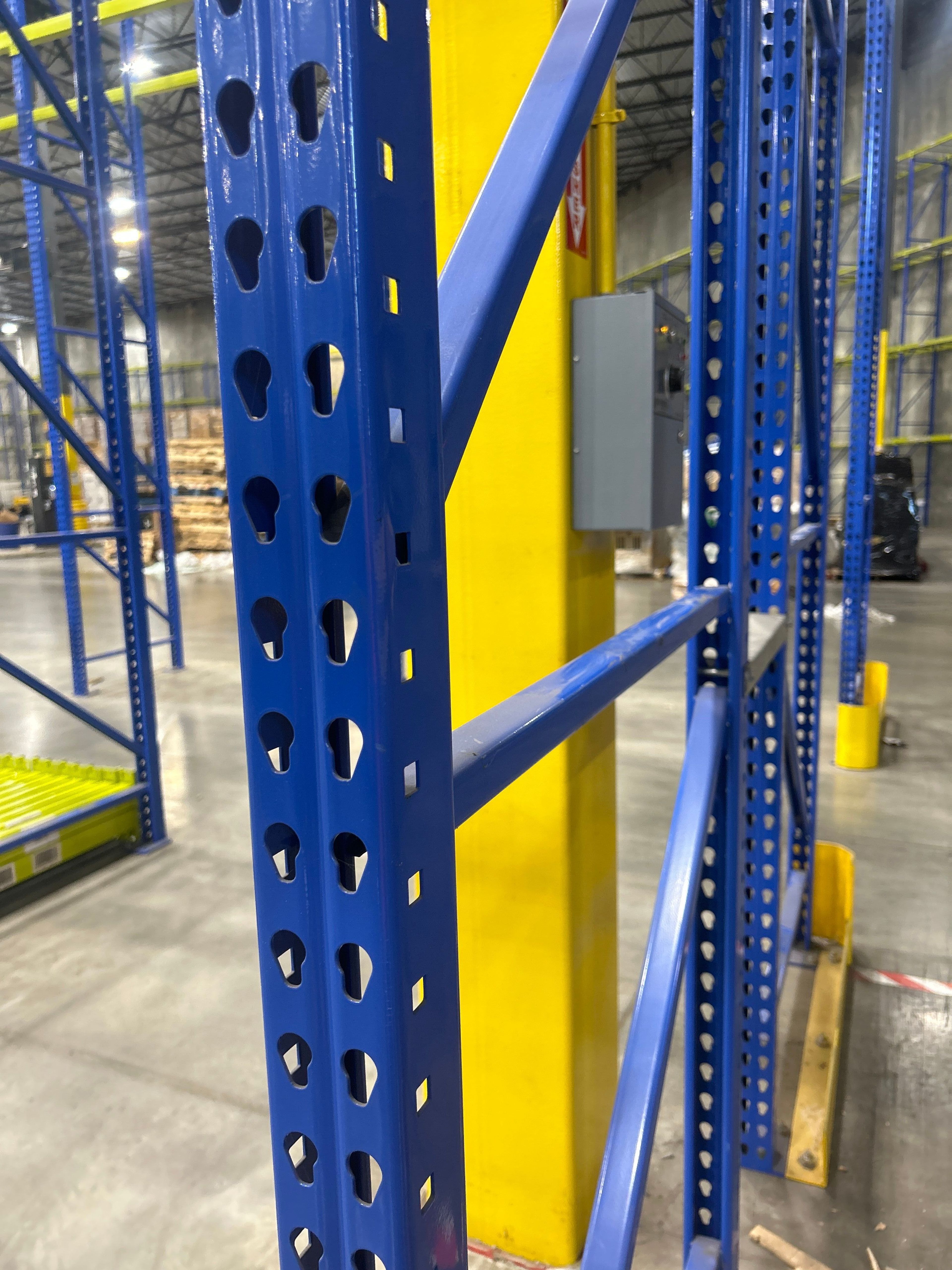 Upright Frame - 42" x 28' - Teardrop - Document 2