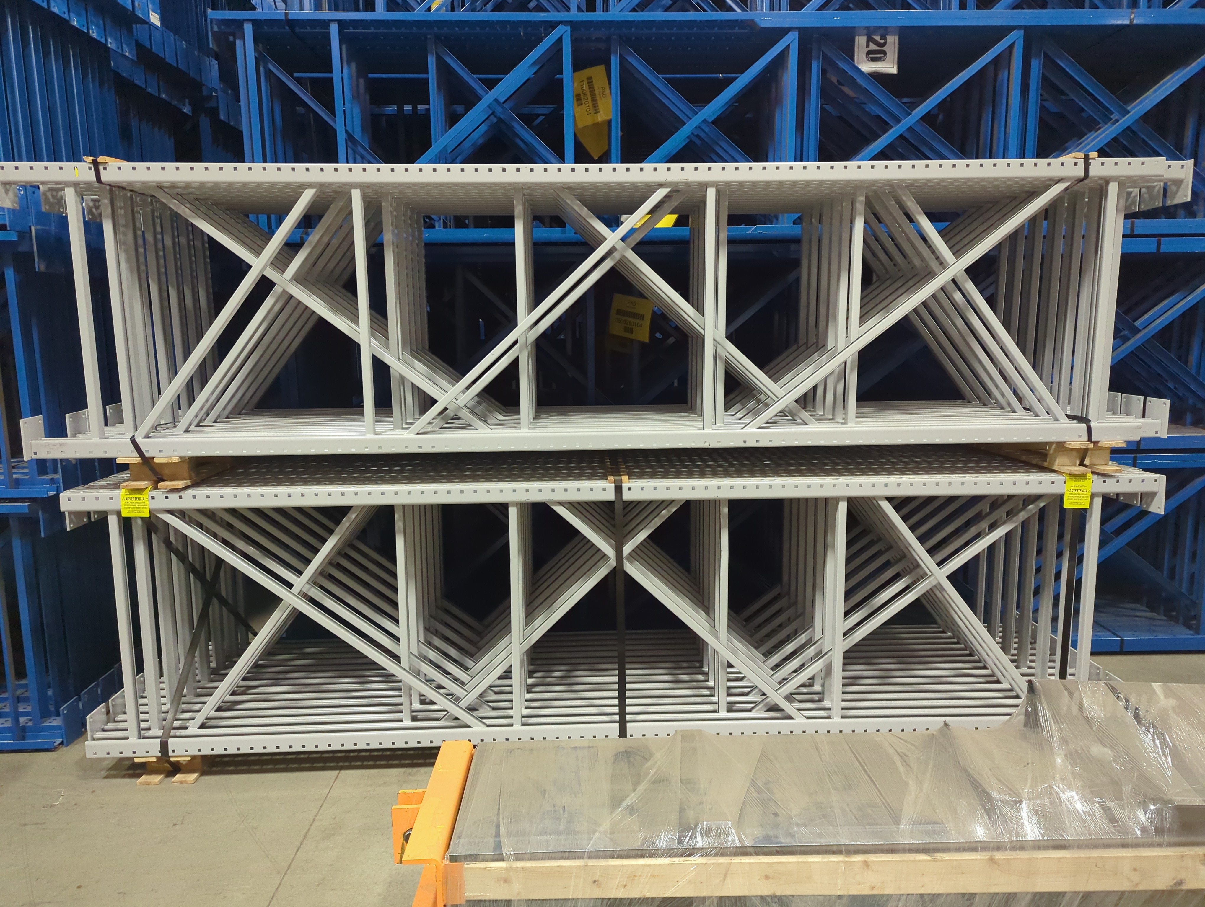 Upright Frame - 42" x 14' - Teardrop