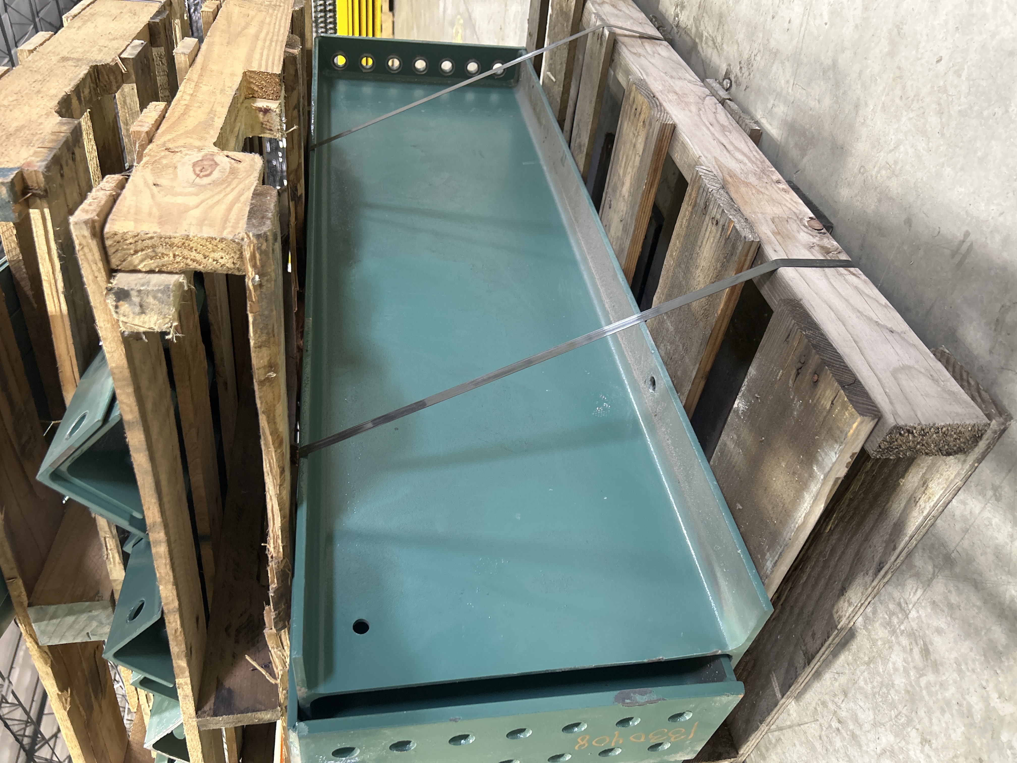 Cantiliver Base - 48