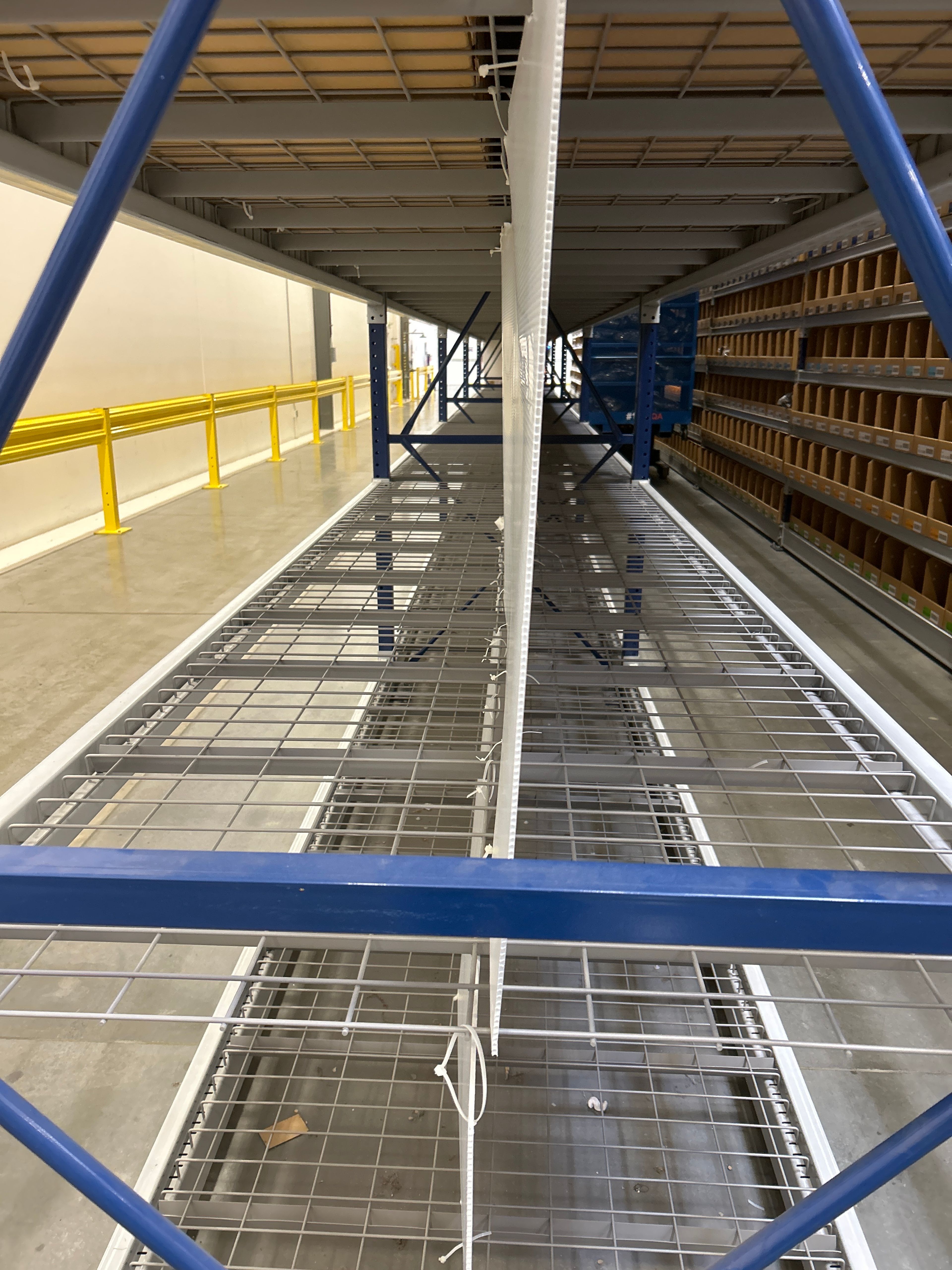 Wire Deck - 48" x 46" - Inside Waterfall - Document 4