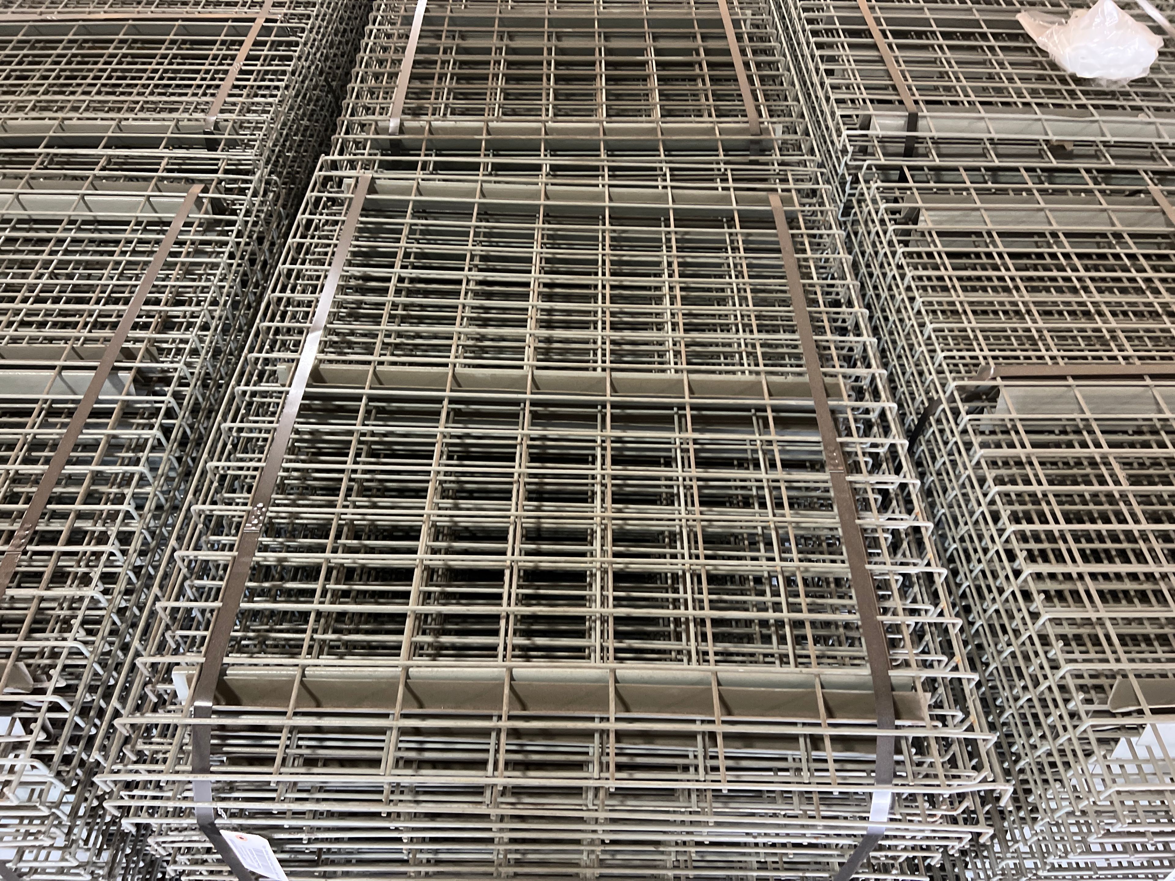 Wire Deck - 36" x 46" - Outside Waterfall