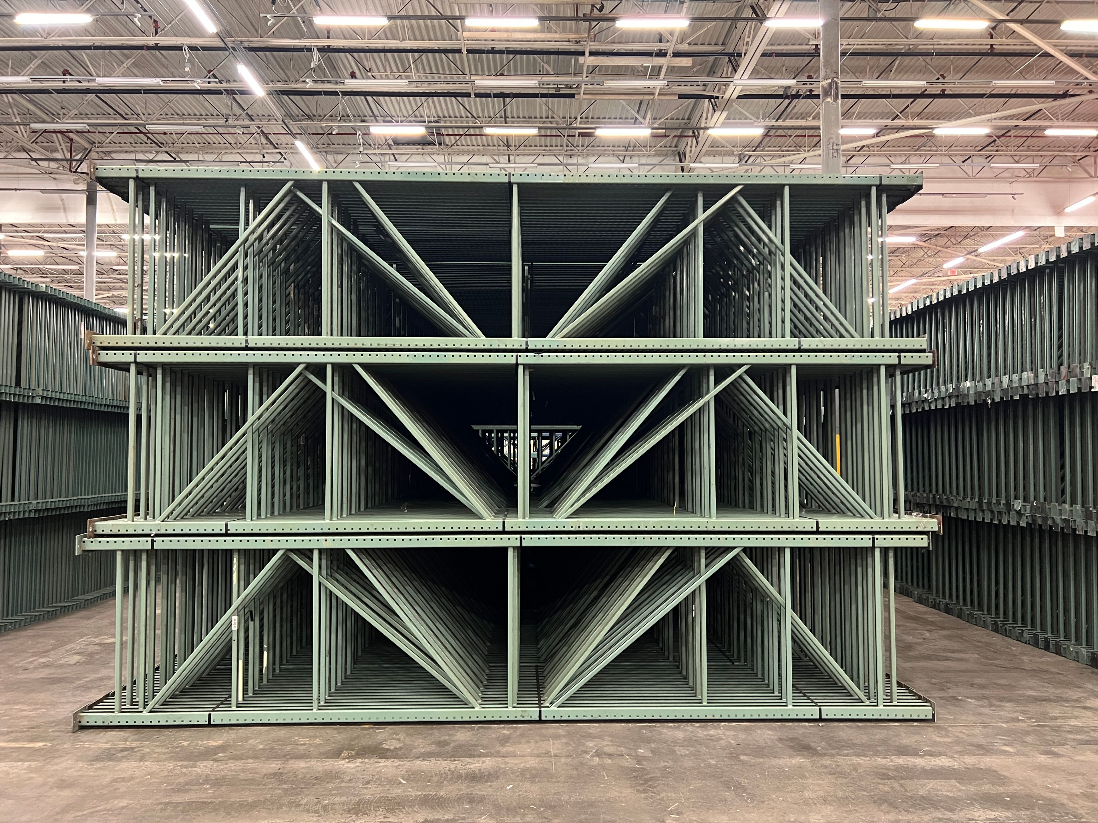 Upright Frame - 48" x 18'6" Teardrop