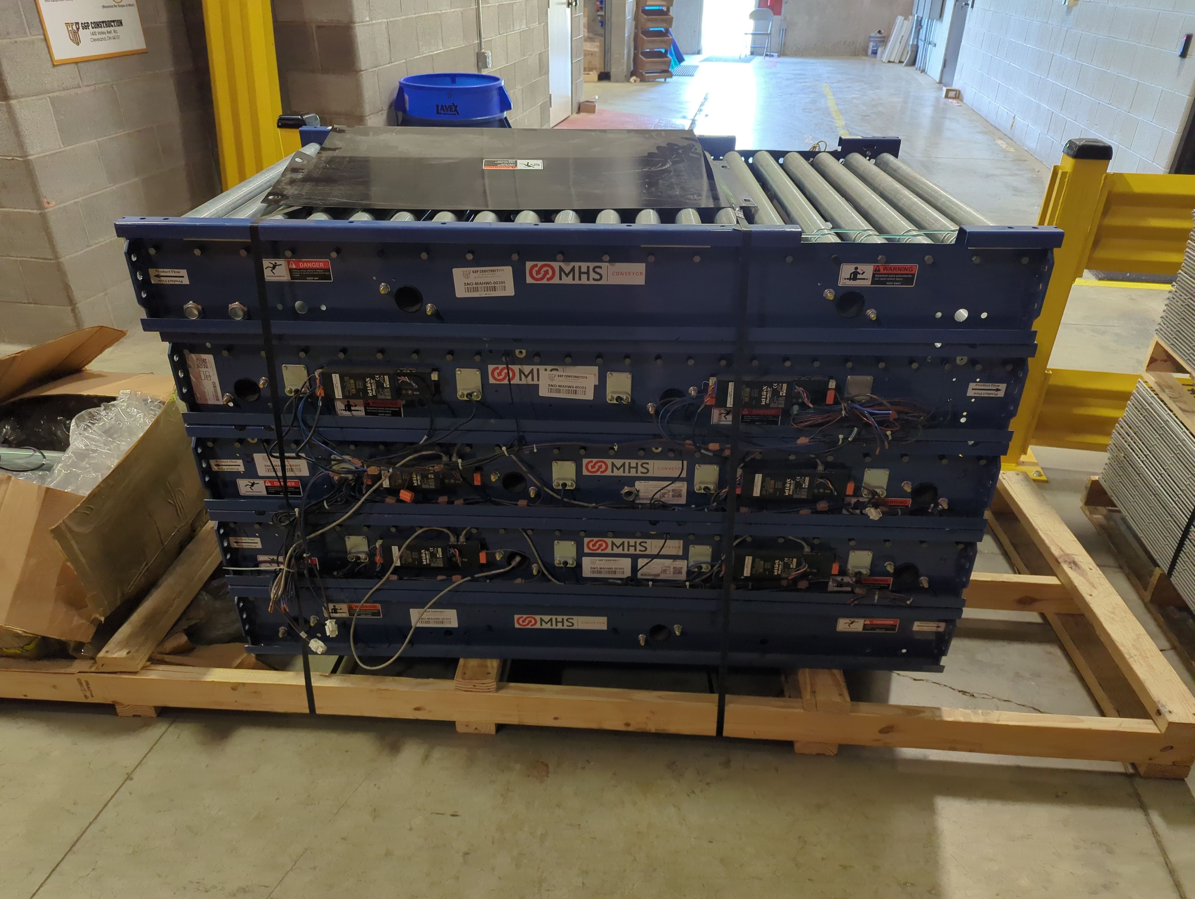 Powered Conveyor Bed - 60" X 3