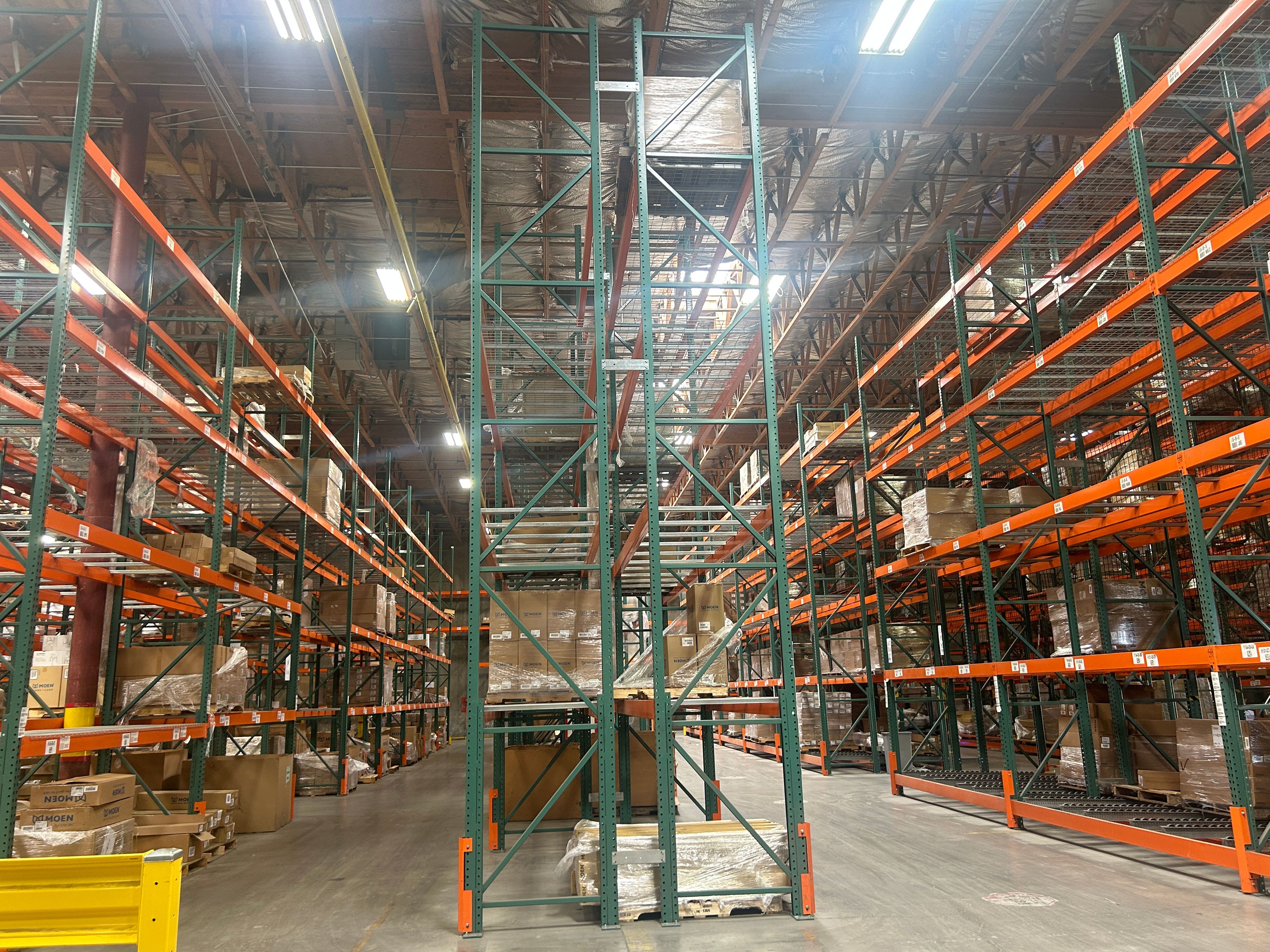 Upright Frame - 42" x 24' - Teardrop - Document 2