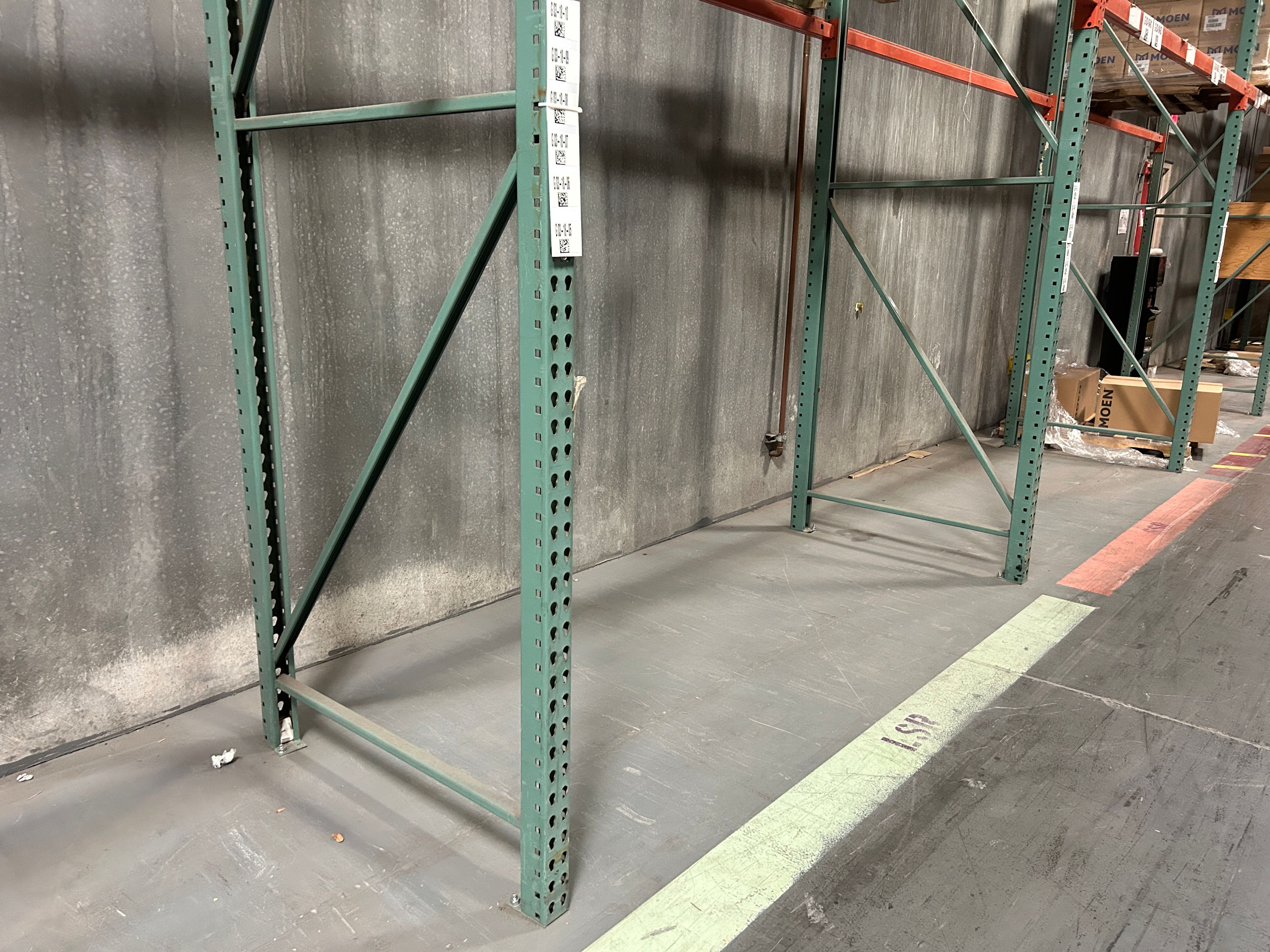 Upright Frame - 44" x 20'  - Teardrop - Document 3