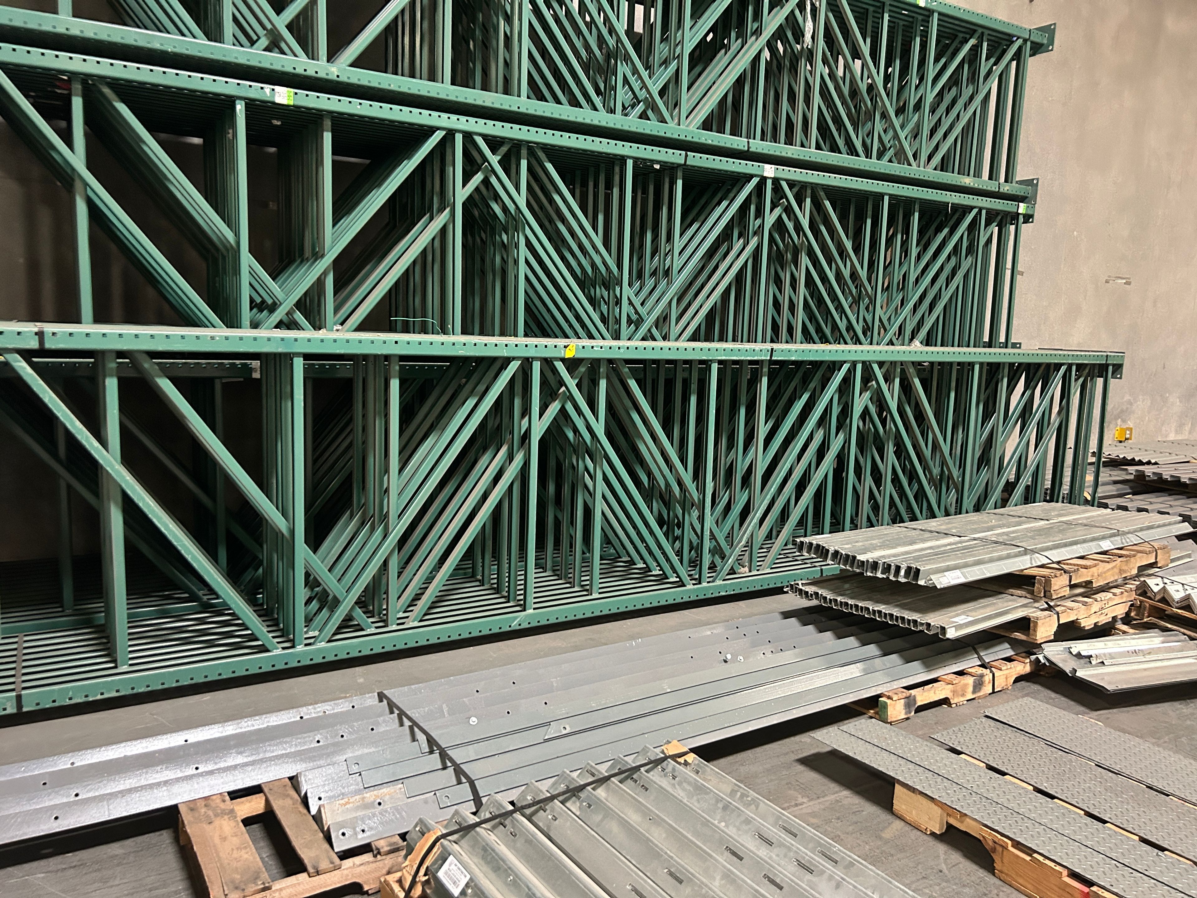 Upright Frame - 54" x 23' 6" - Teardrop