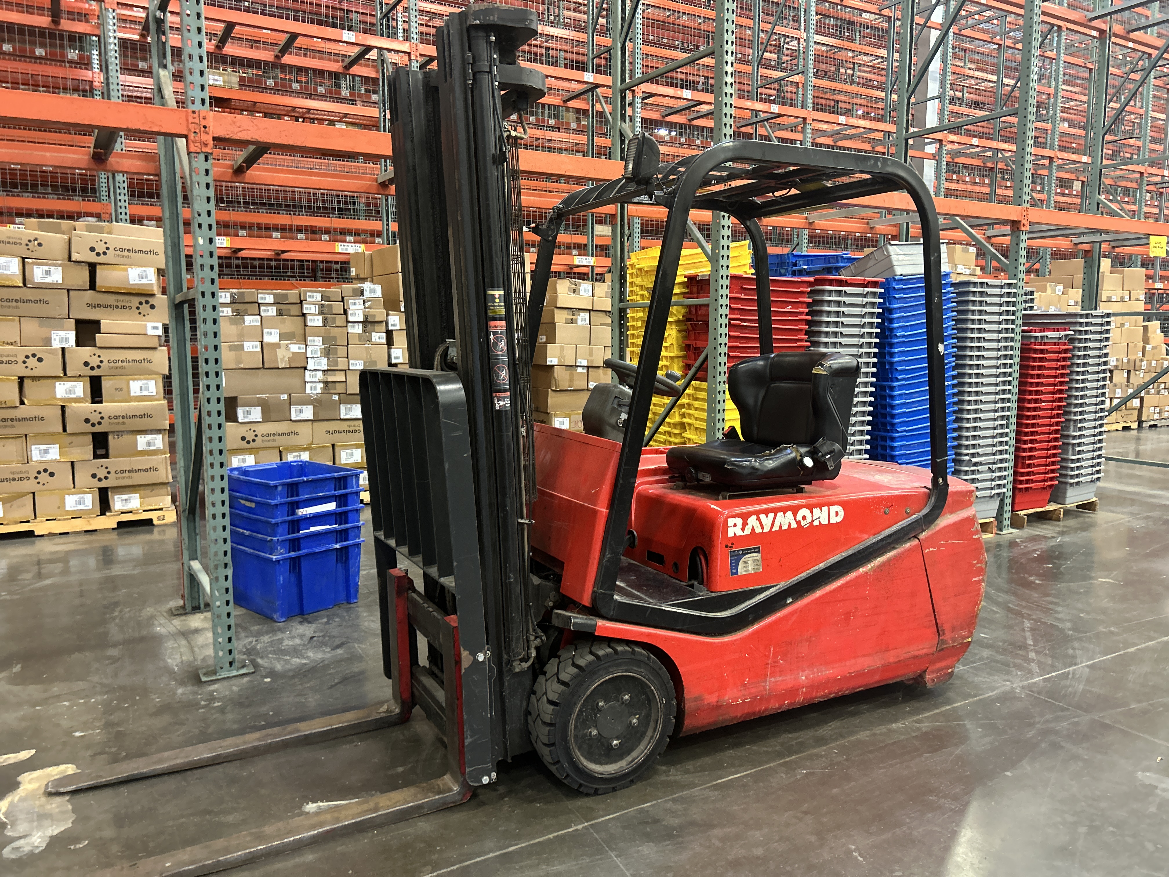 Forklift - Raymond Sit Down Co