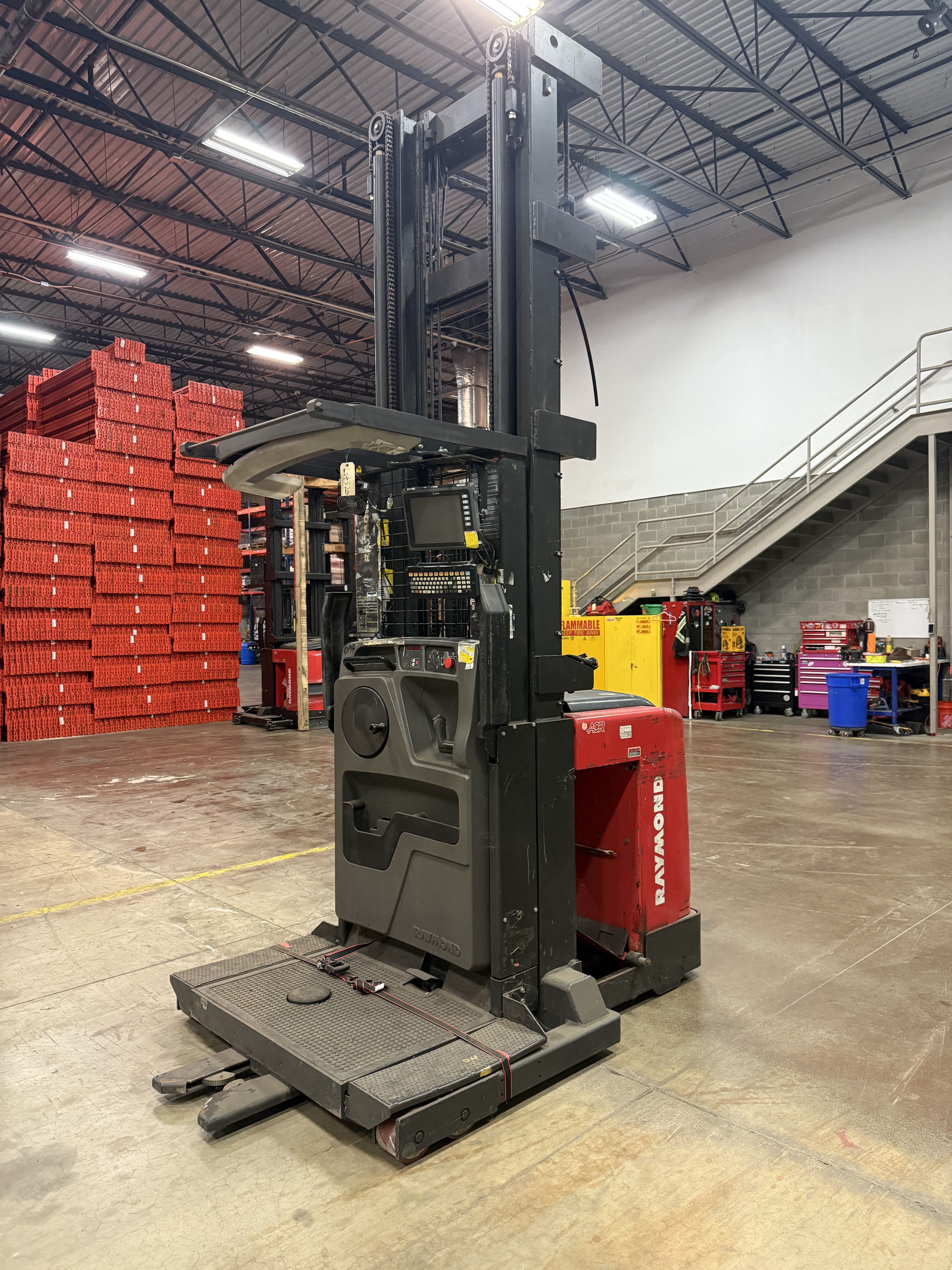 Raymond Order Picker - Wire Guided - Document 5