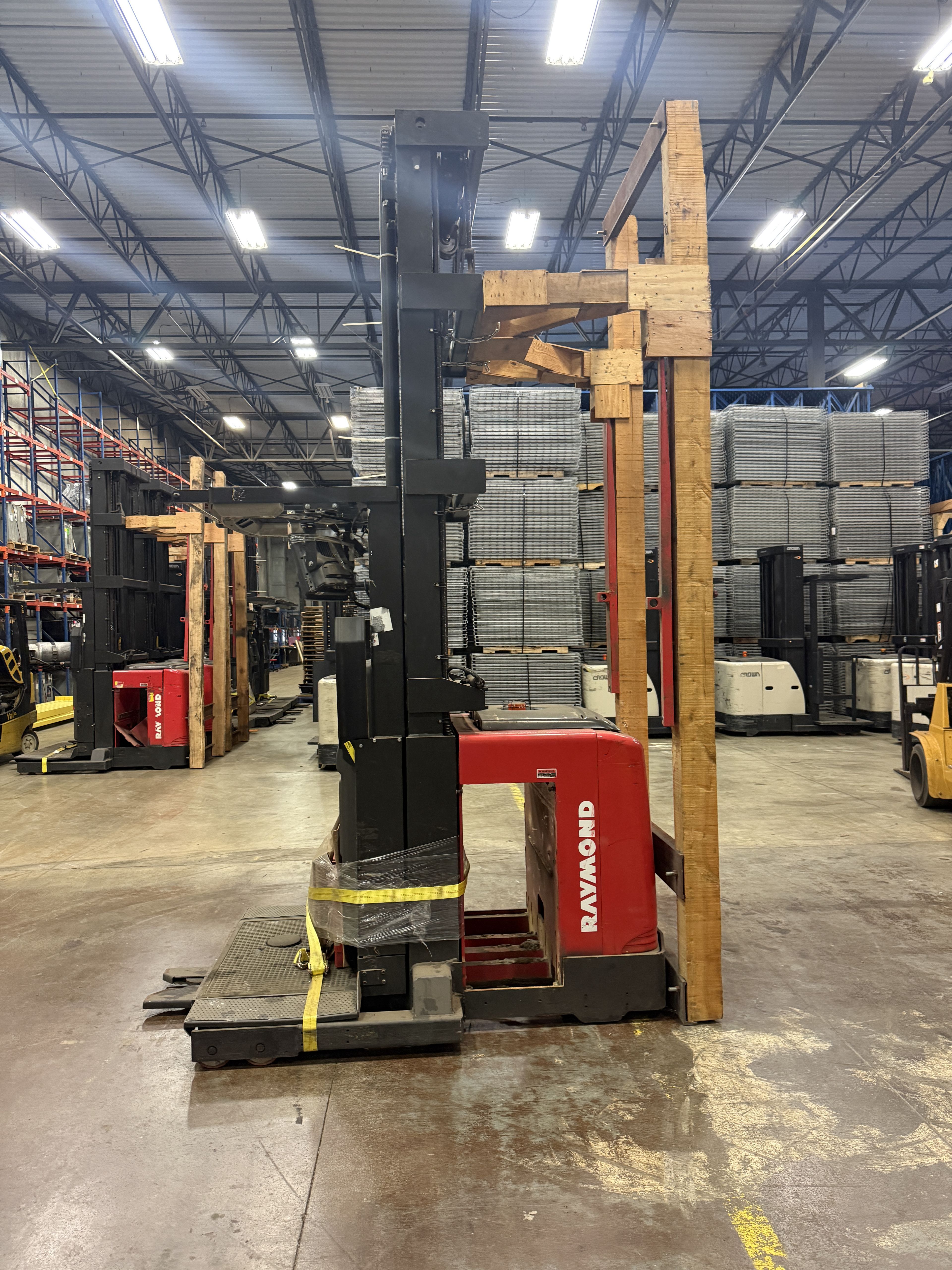 Raymond Order Picker - Wire Guided - Document 8