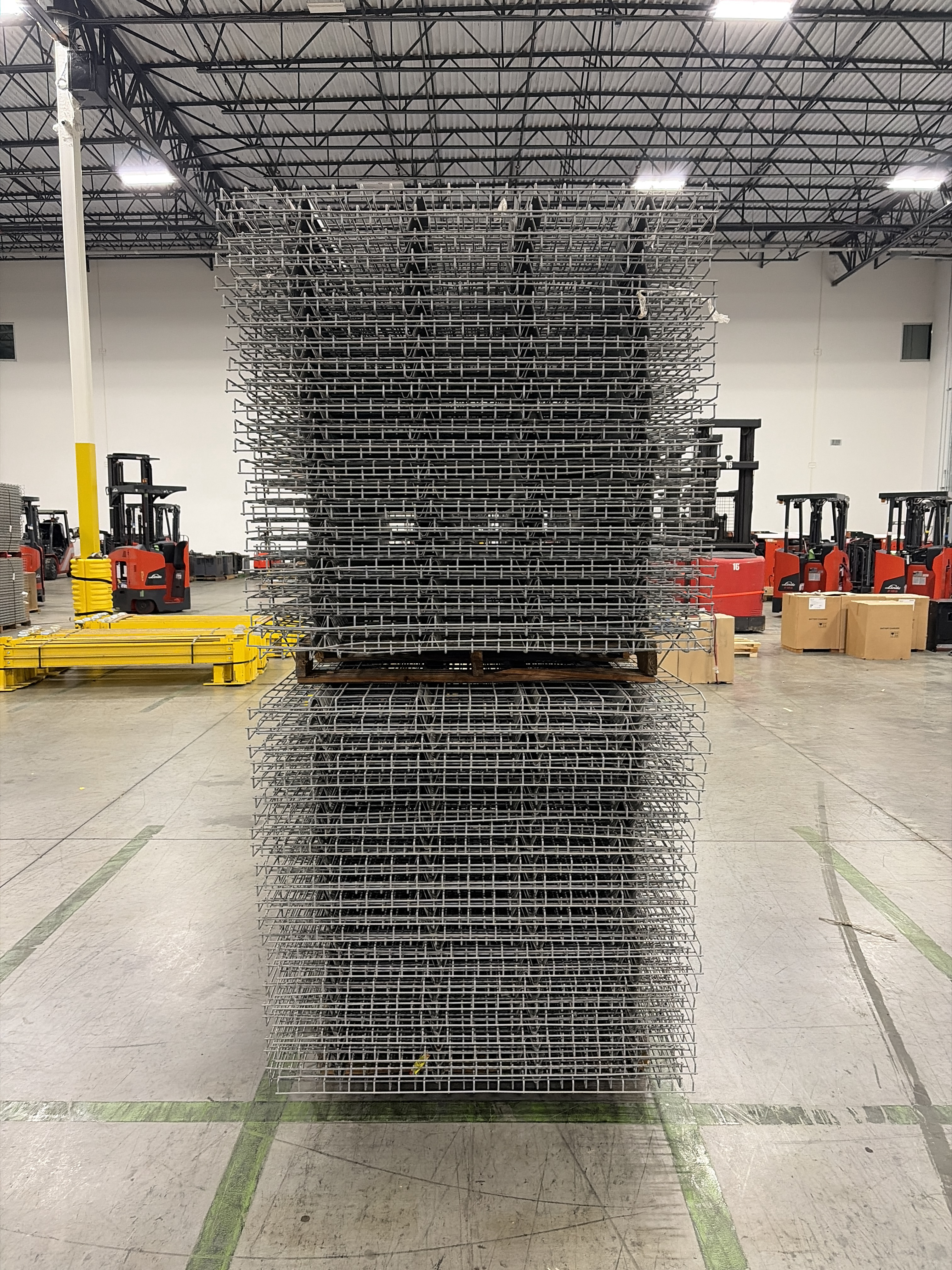 Wire Deck - 66" x 46" - Outside Waterfall