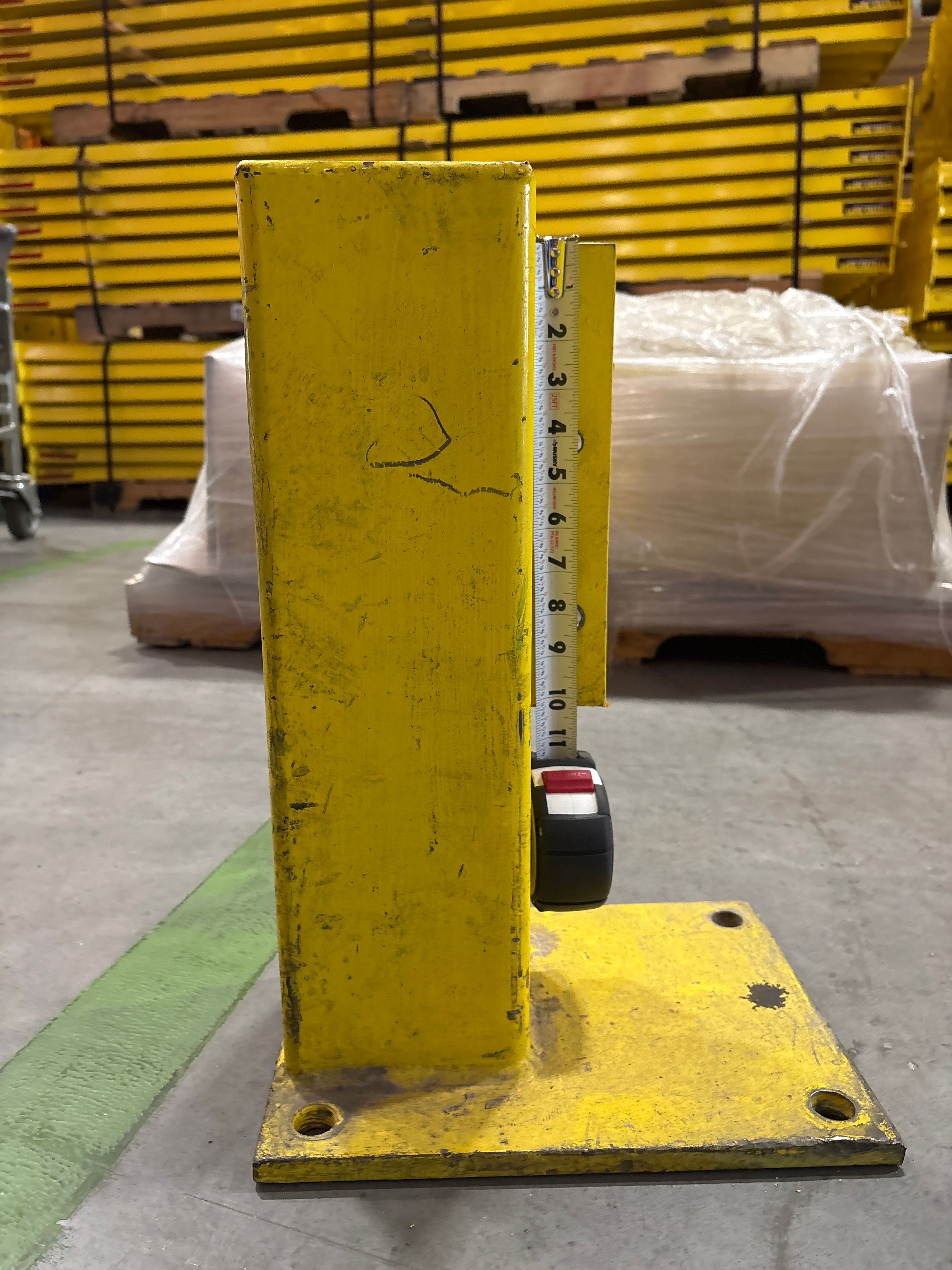 Guardrail Post - 18" x 5" - Si - Document 10