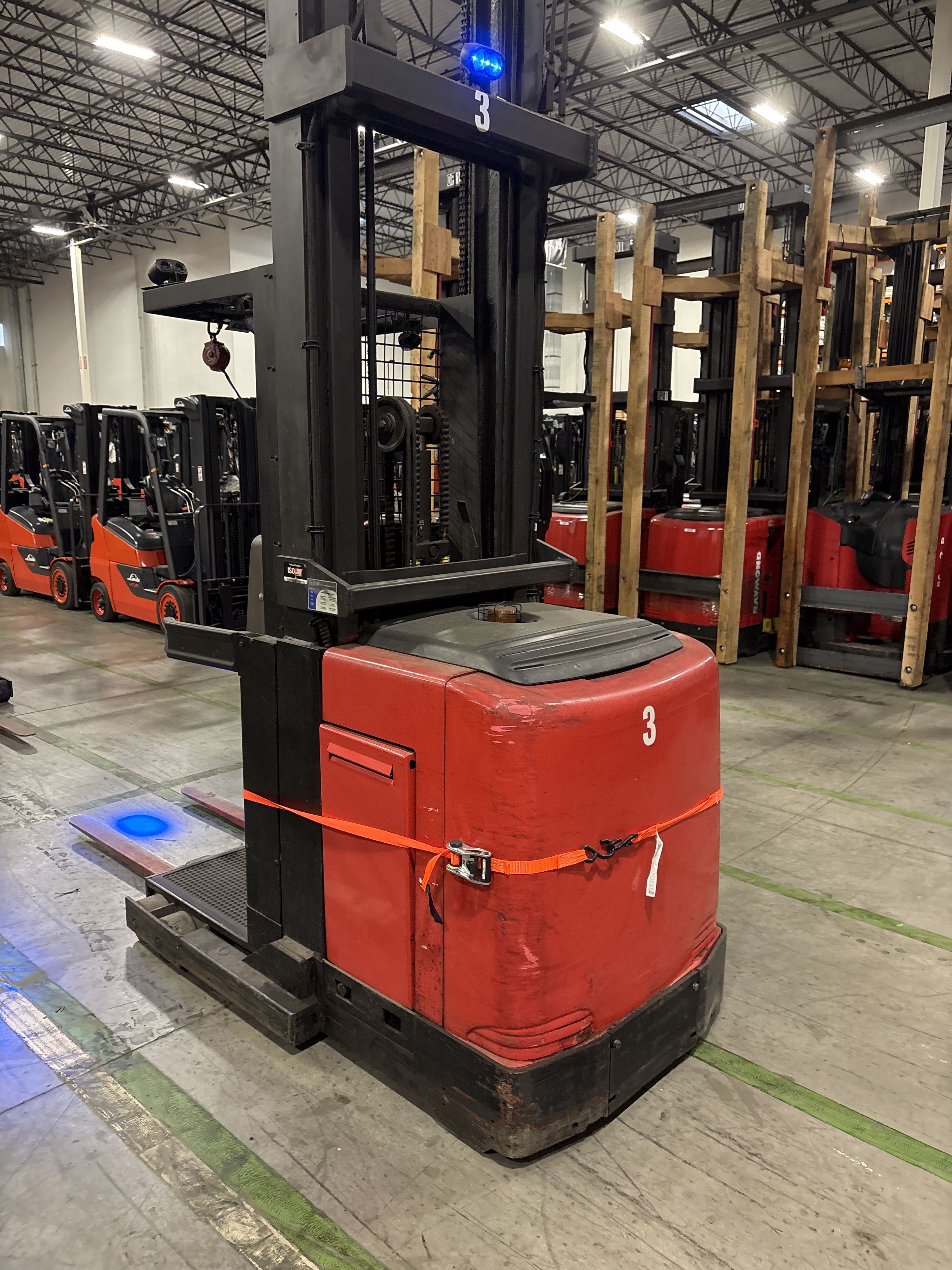 Raymond Order Picker