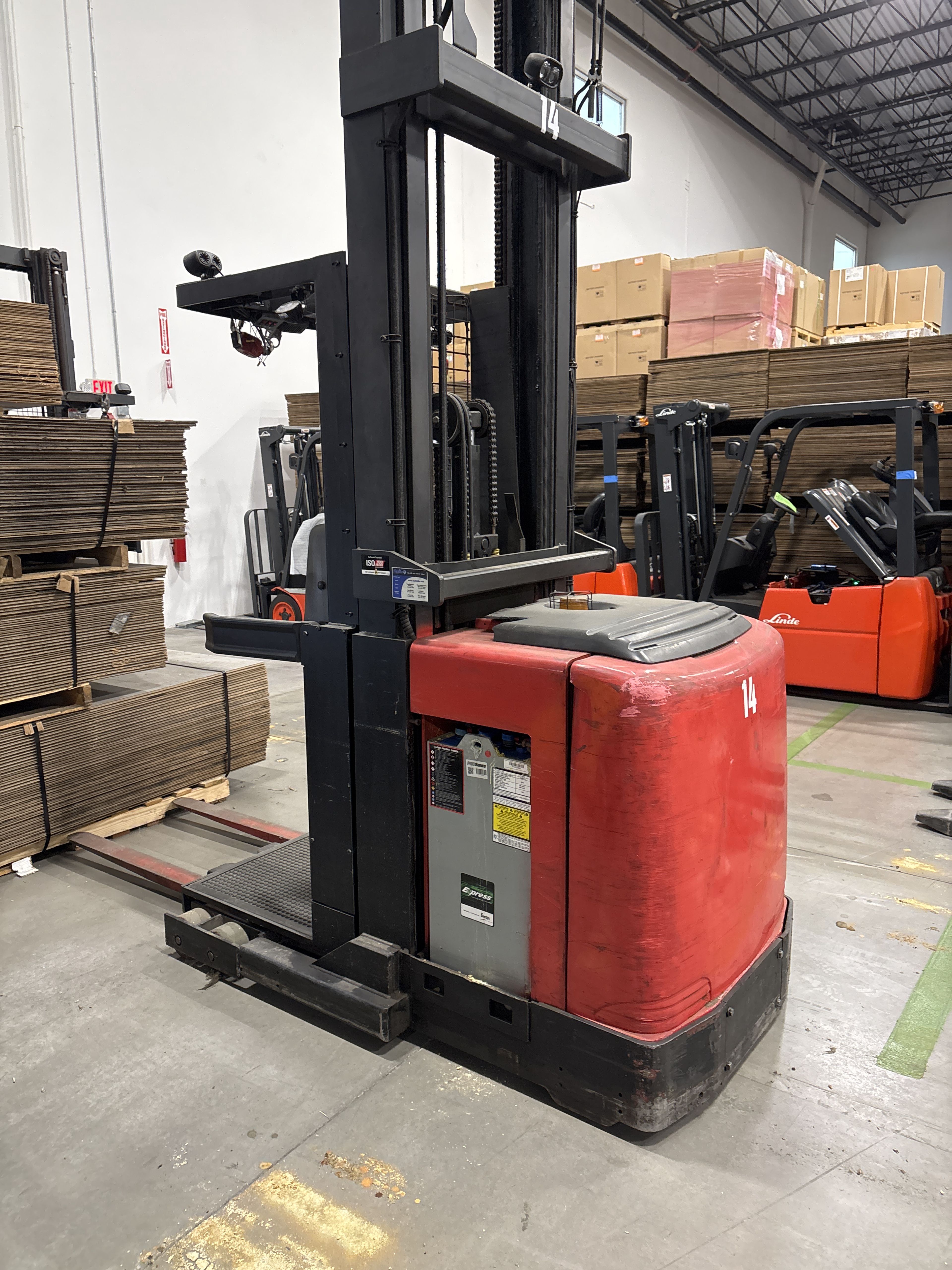 Raymond Order Picker - Document 9