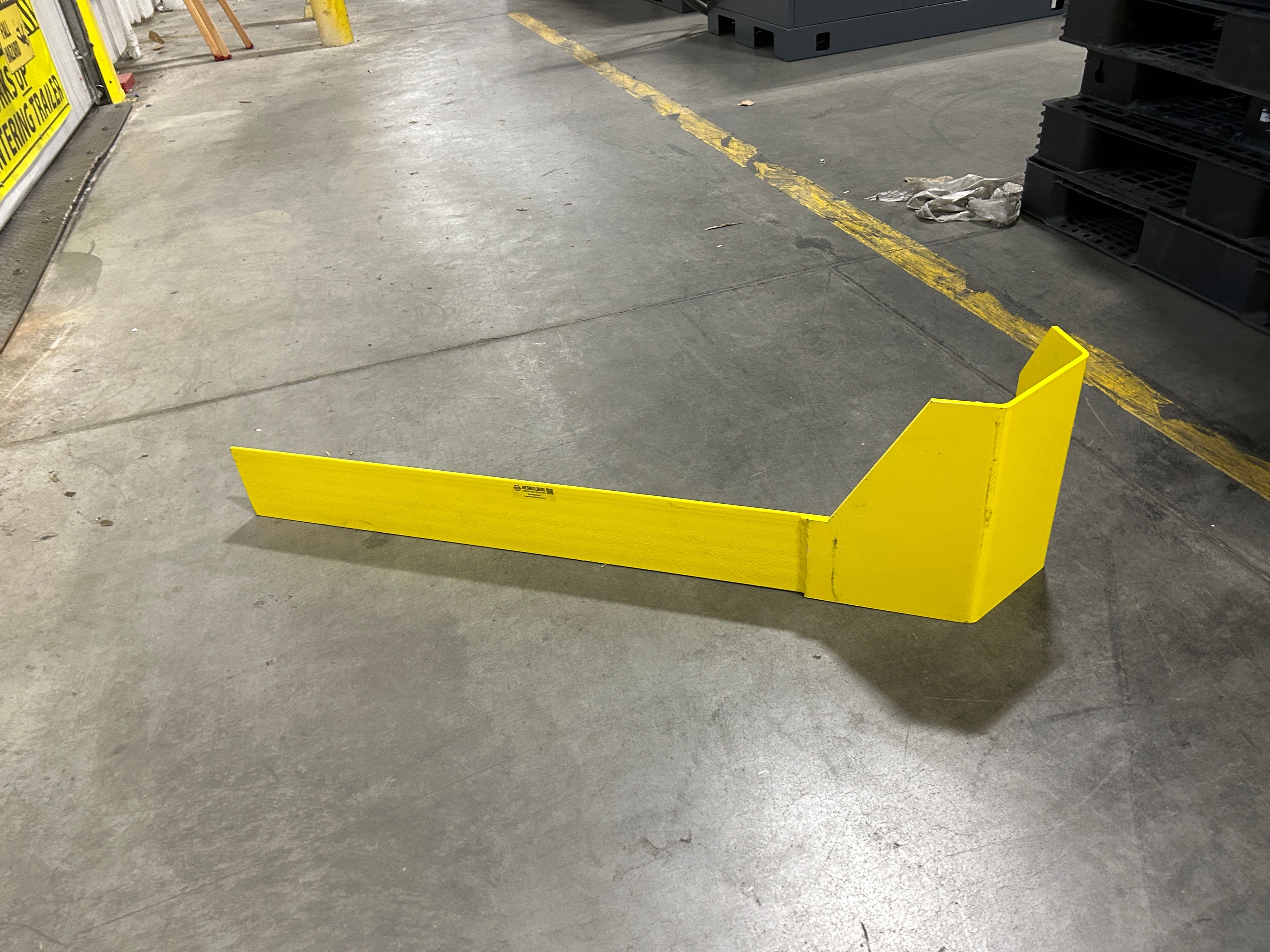 End of Aisle Guard - 46" - Left - Document 3