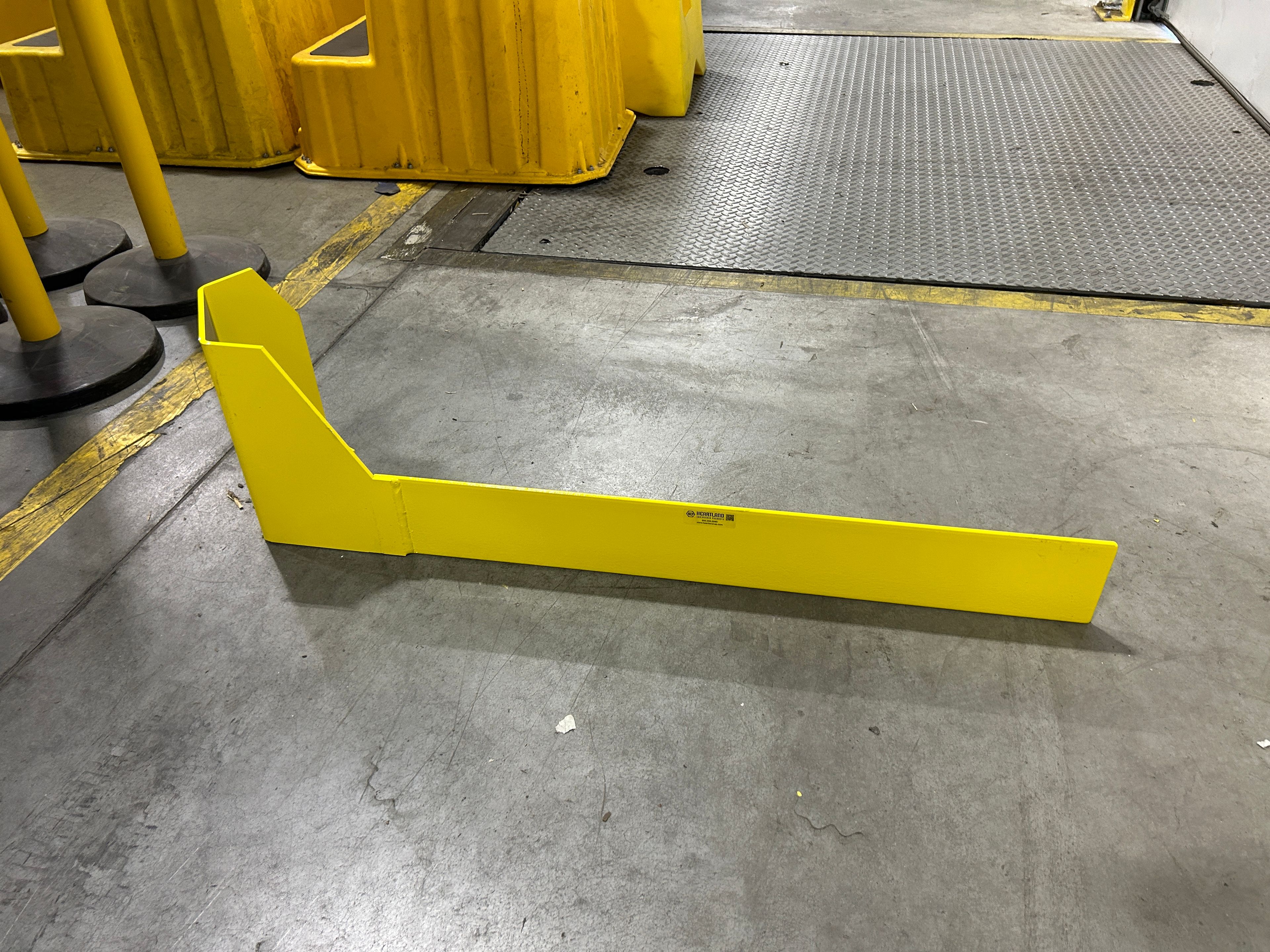 End of Aisle Guard - 46" - Right - Document 2