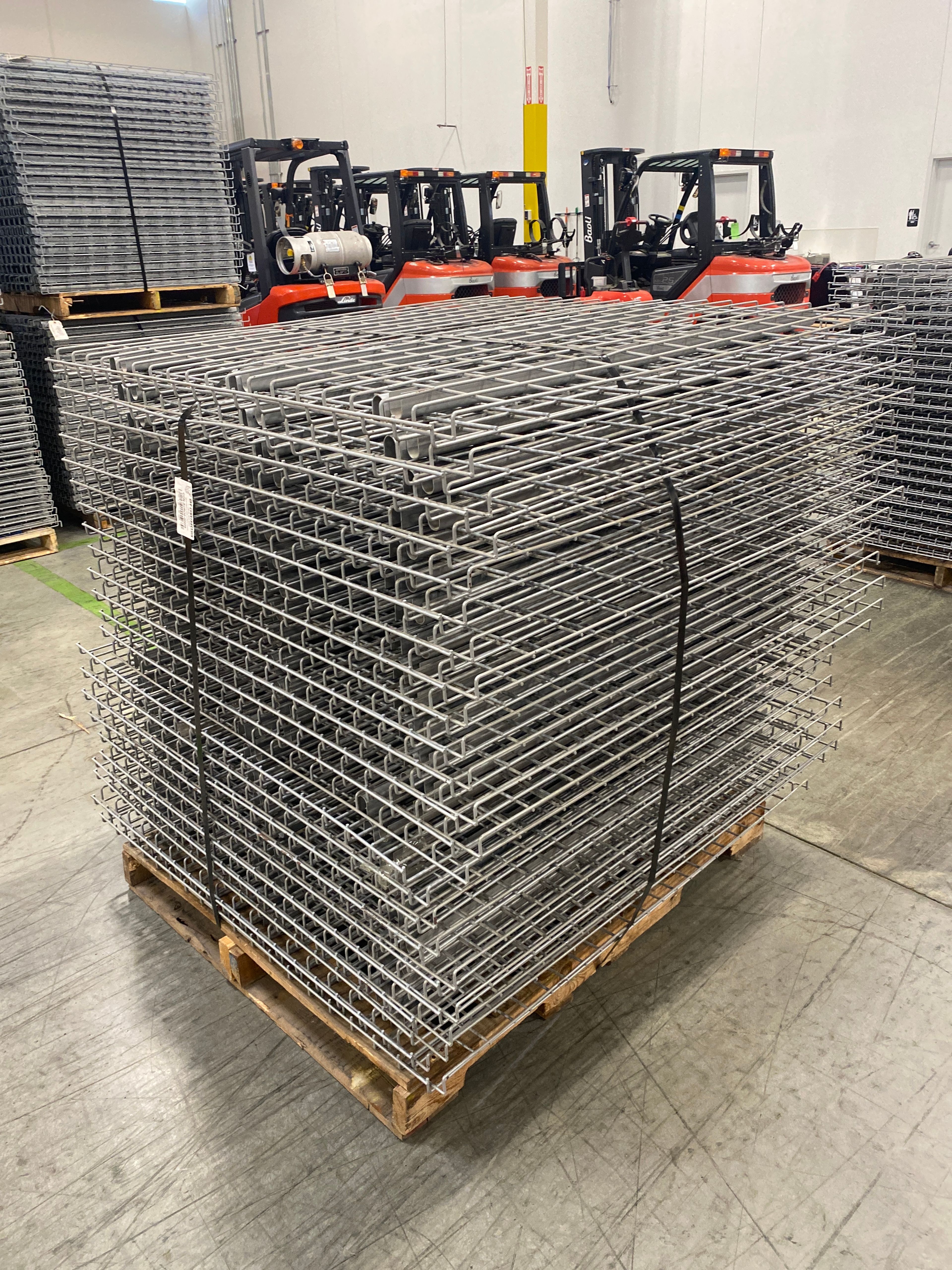 Wire Deck - 48" x 46" - Outside Waterfall - Document 11