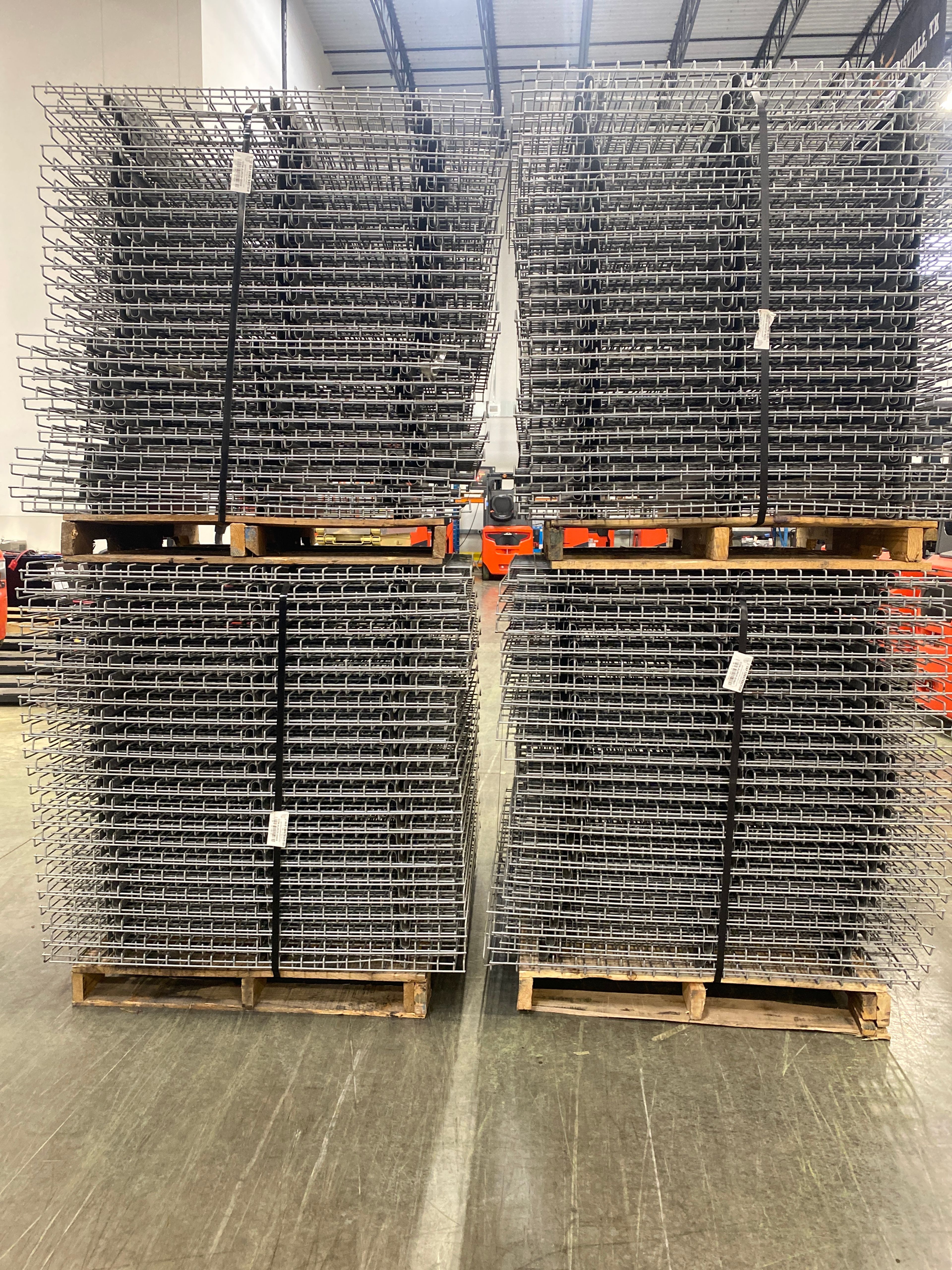 Wire Deck - 48" x 46" - Outside Waterfall - Document 6