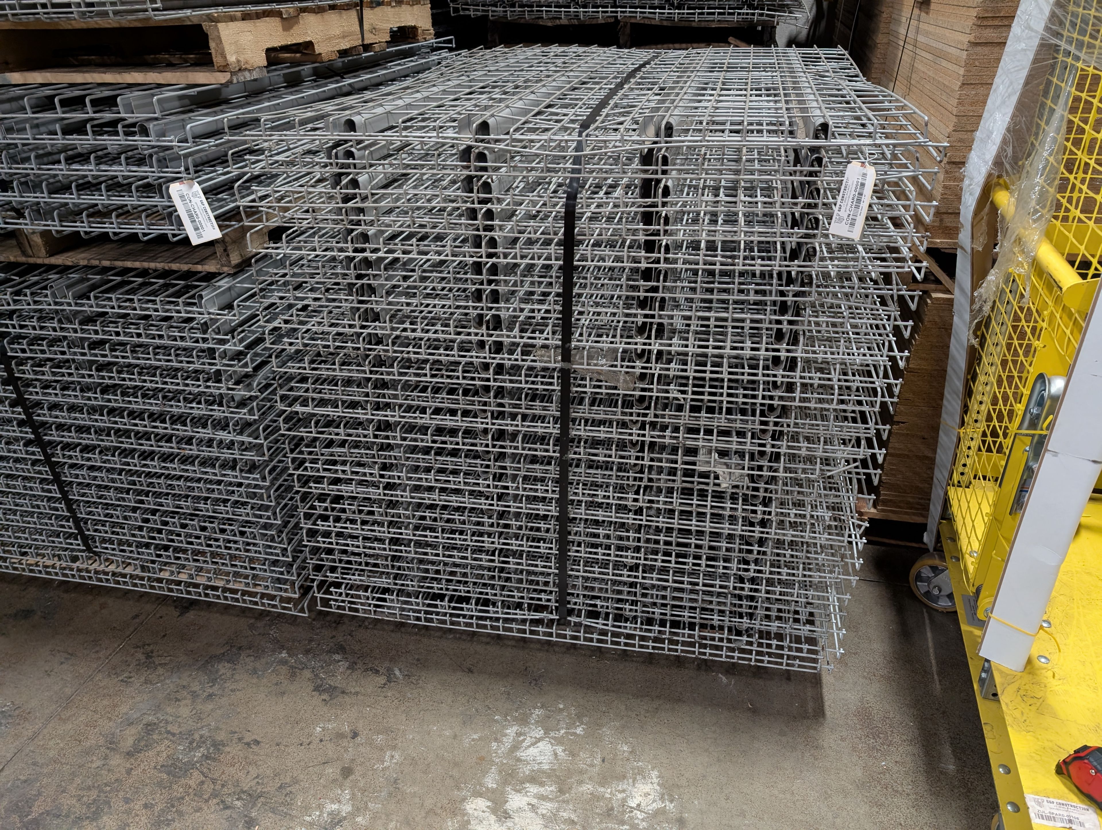 Wire Deck - 60" x 46" - Outside Waterfall