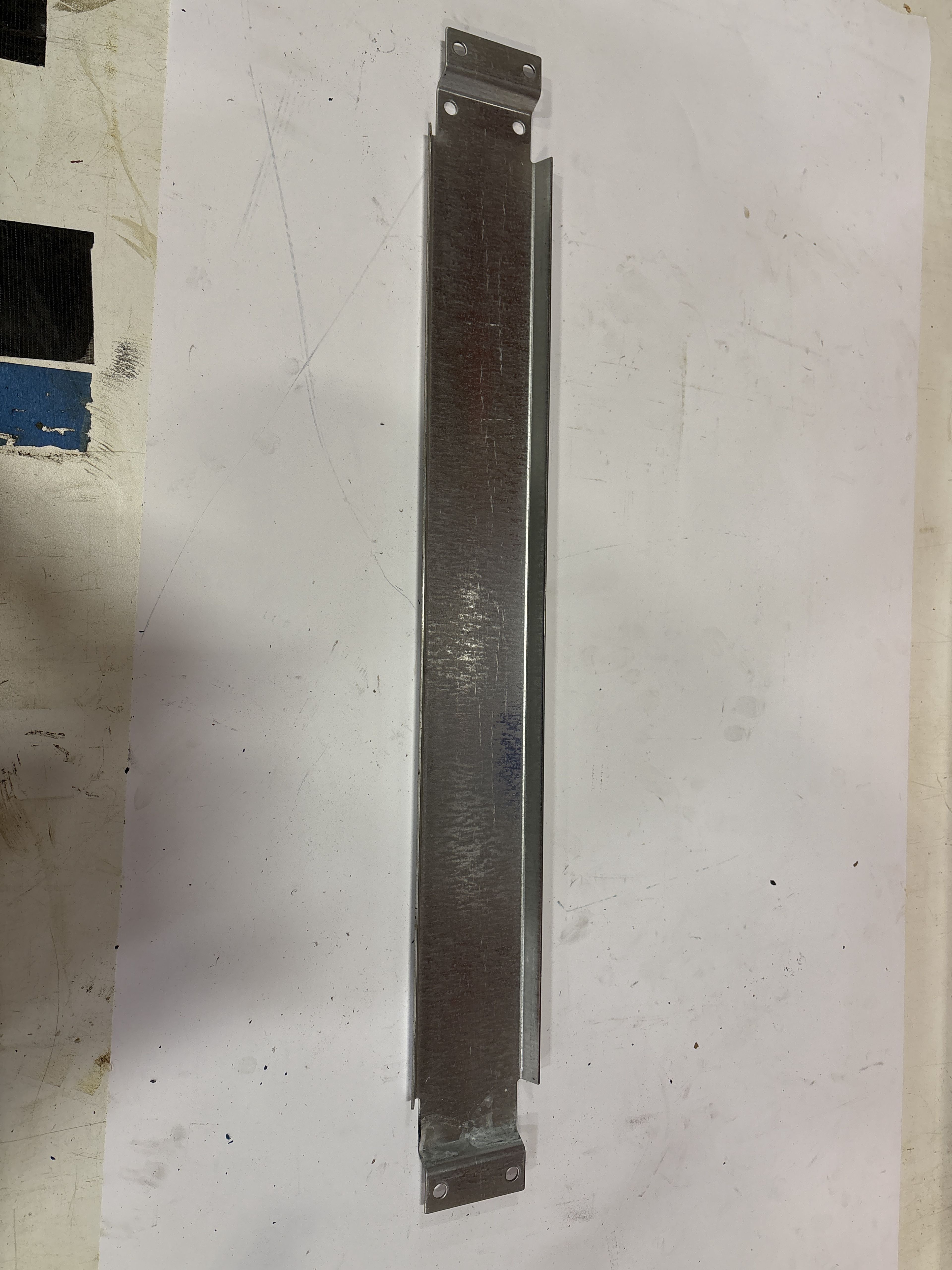Row Spacer - 24" x 3"