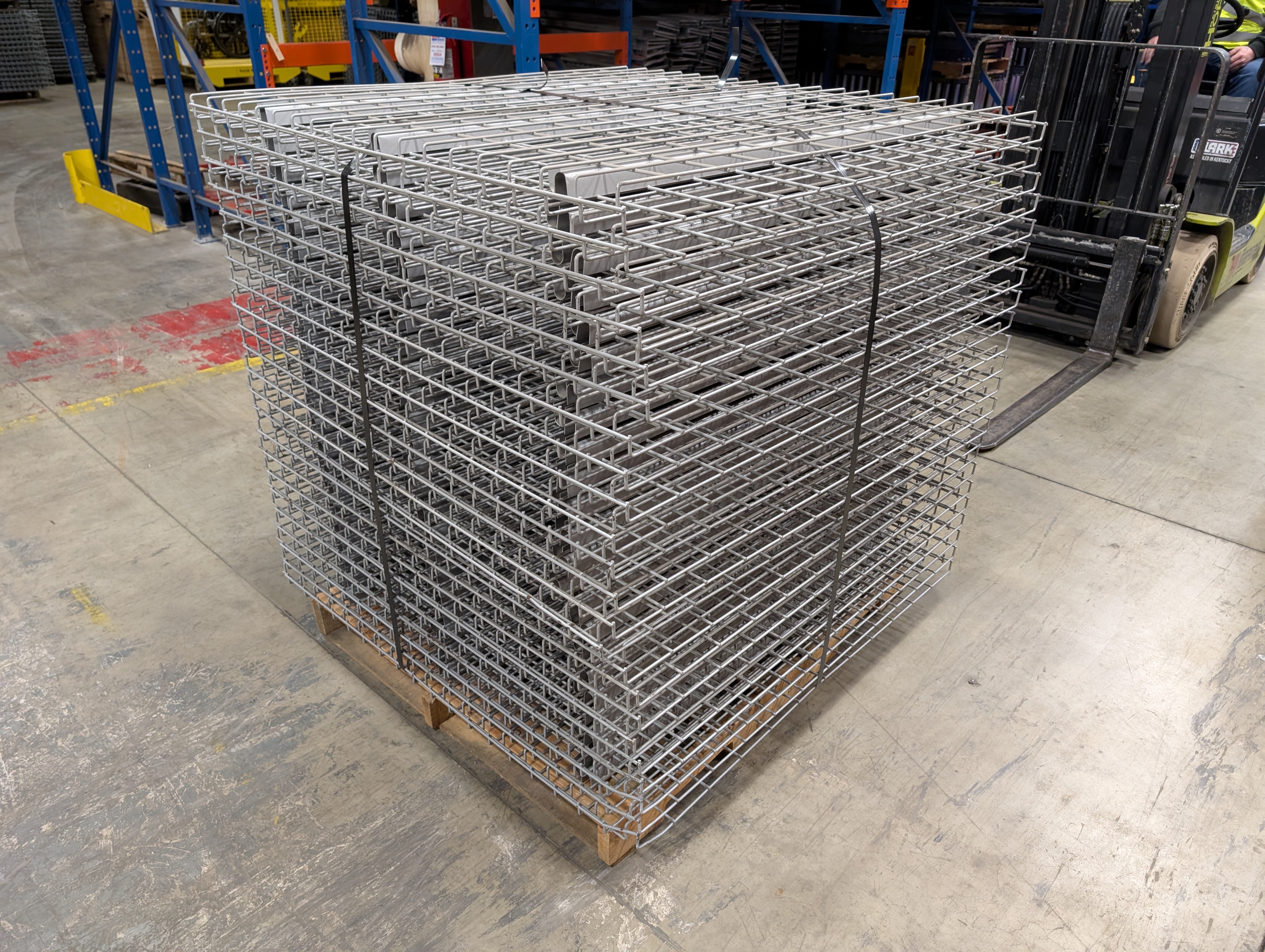 Wire Deck - 48" x 46" - Outside Waterfall