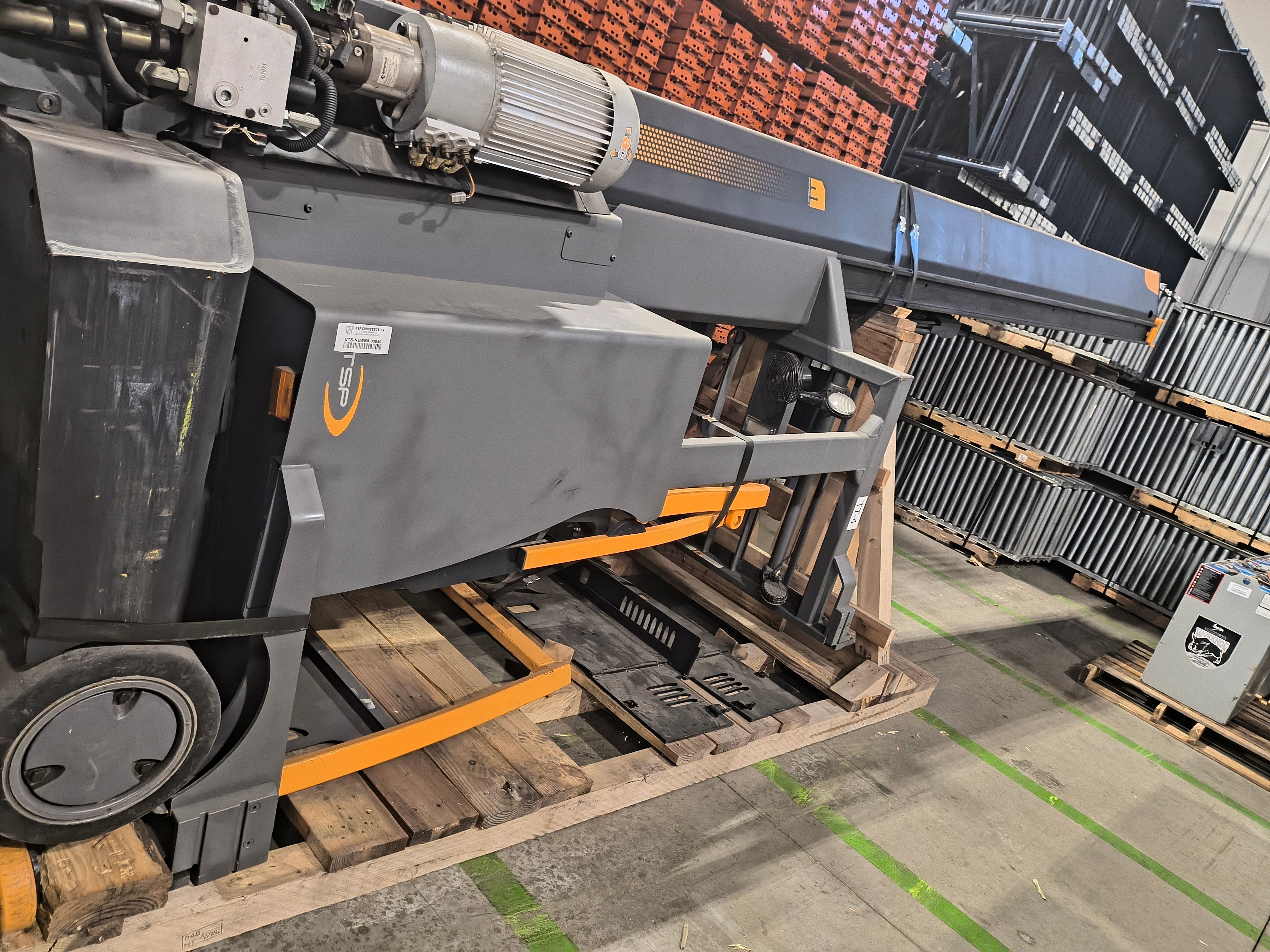 Crown TSP Turret Truck - Document 2