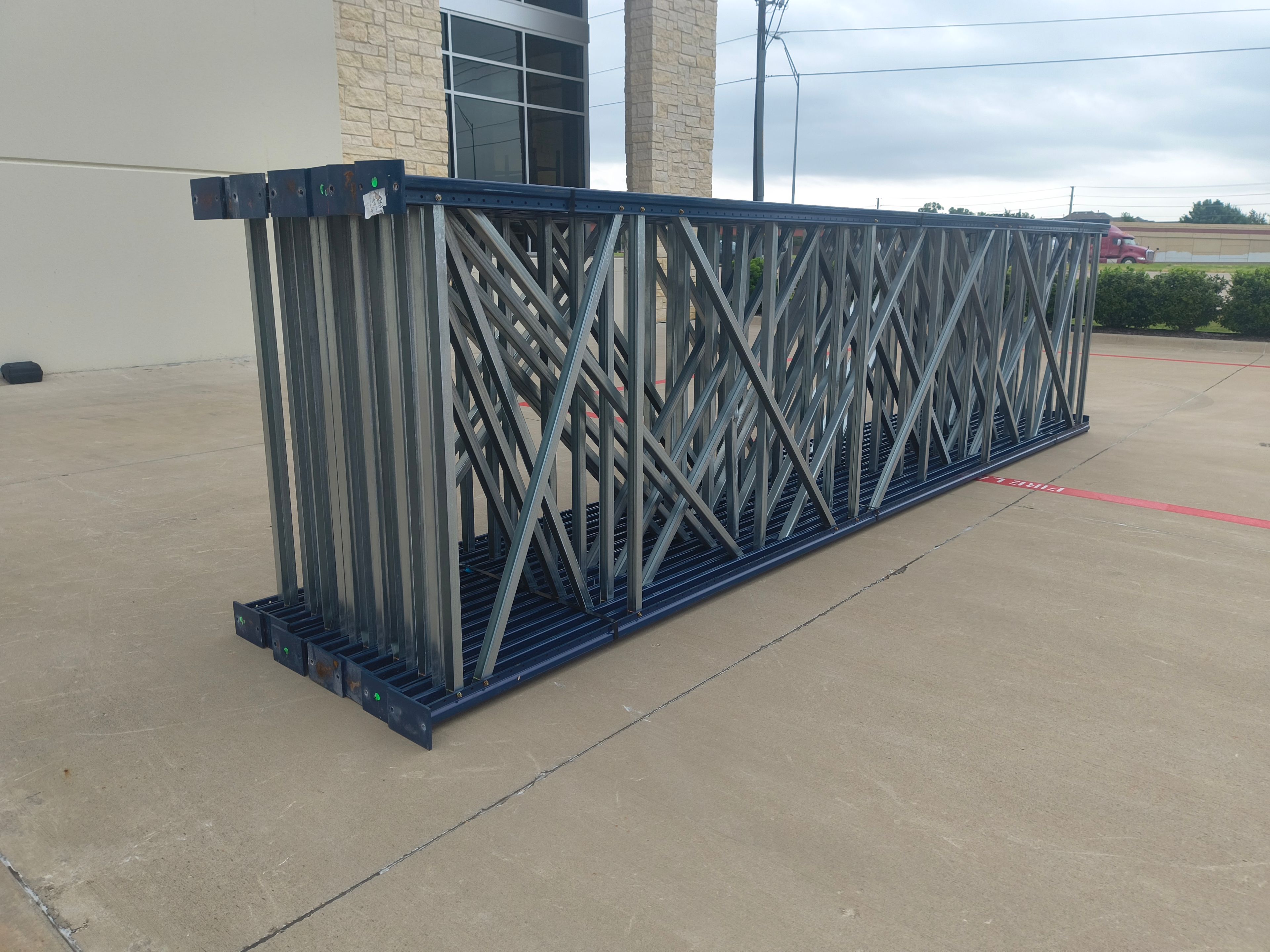Upright Frame - 60" x 20' - Teardrop - Document 2