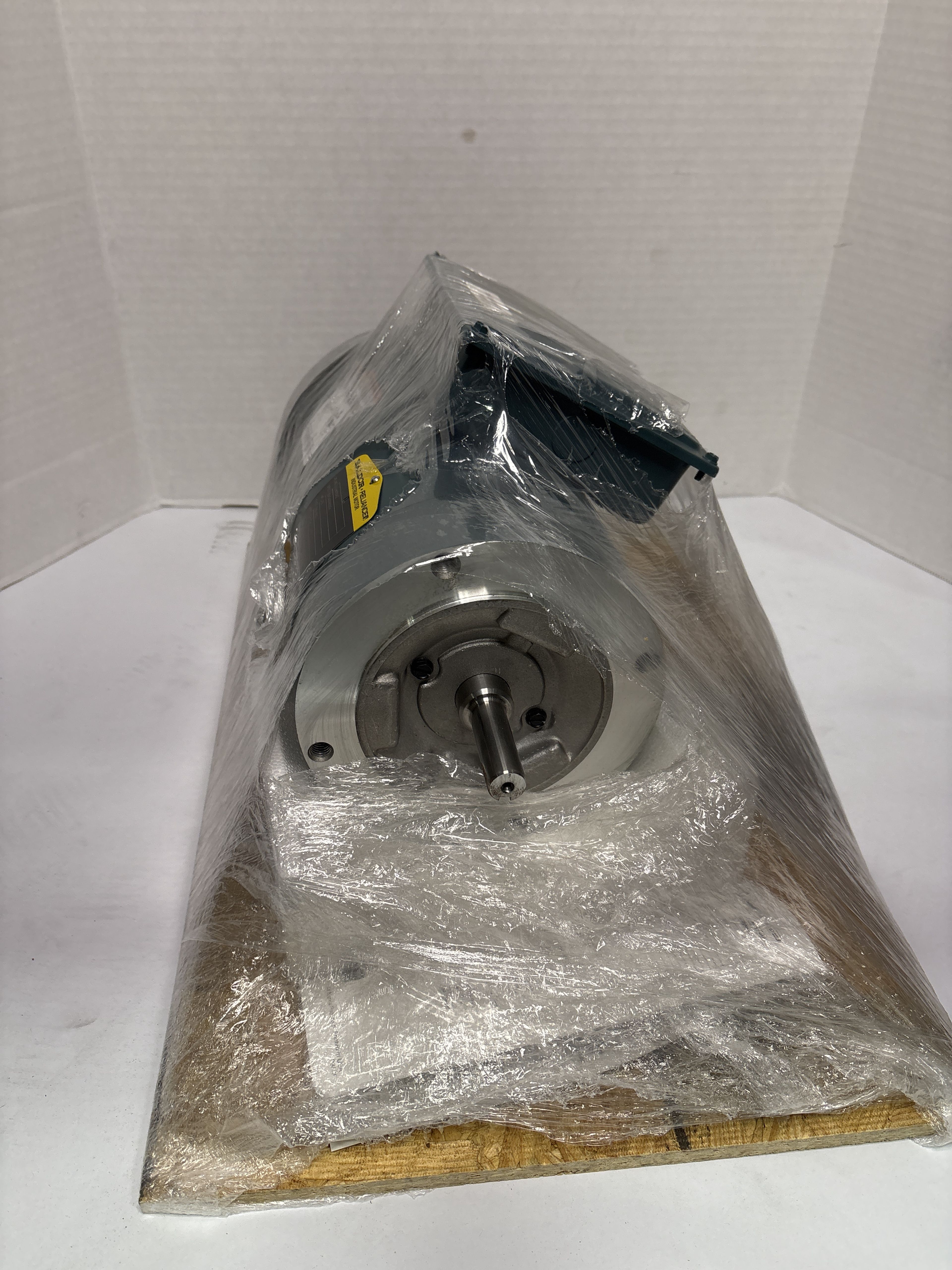 Baldor Reliance - .75 HP Electric Motor - VUHM3542 - Document 3