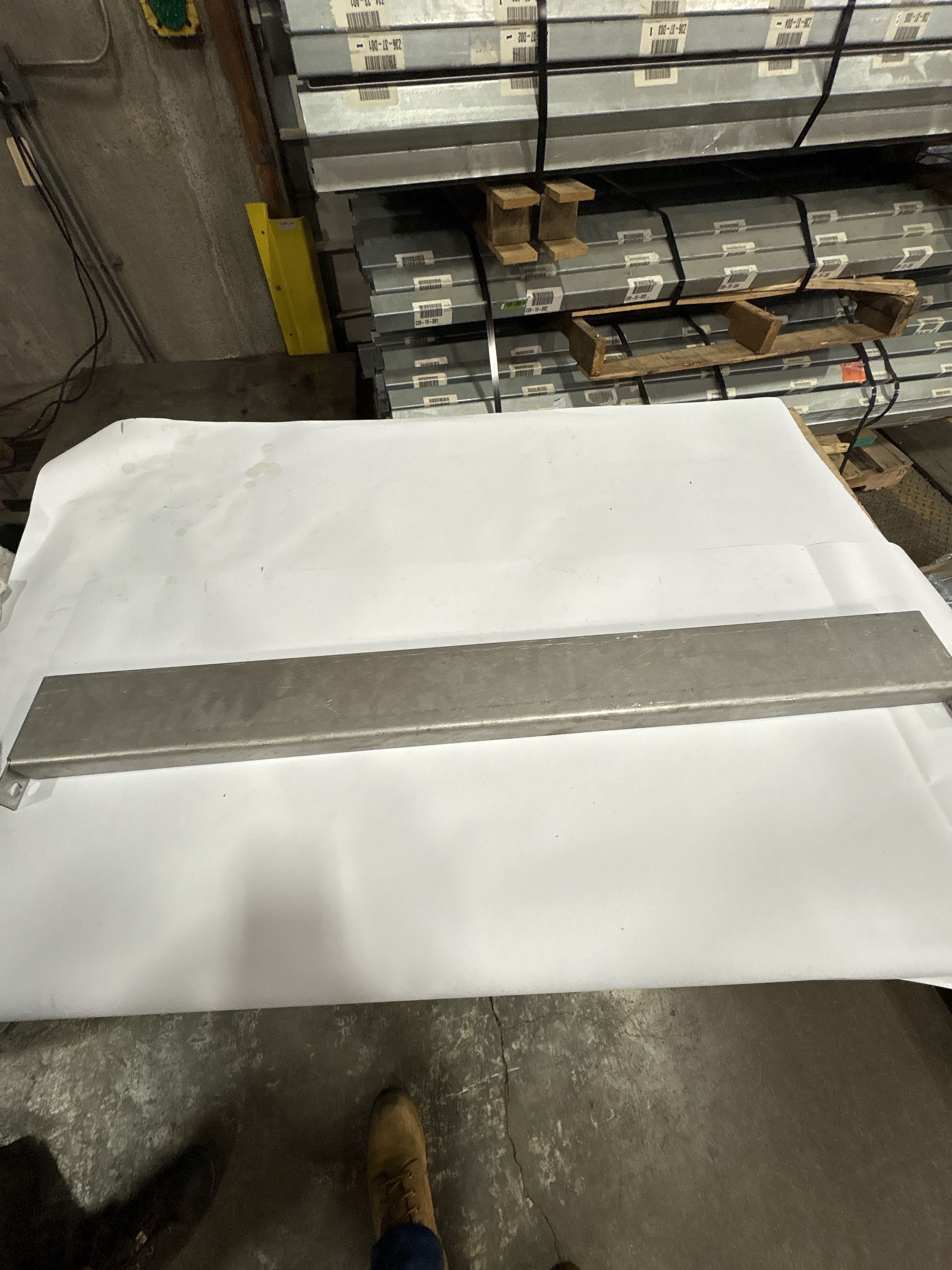 Row Spacer - 42" x 4"