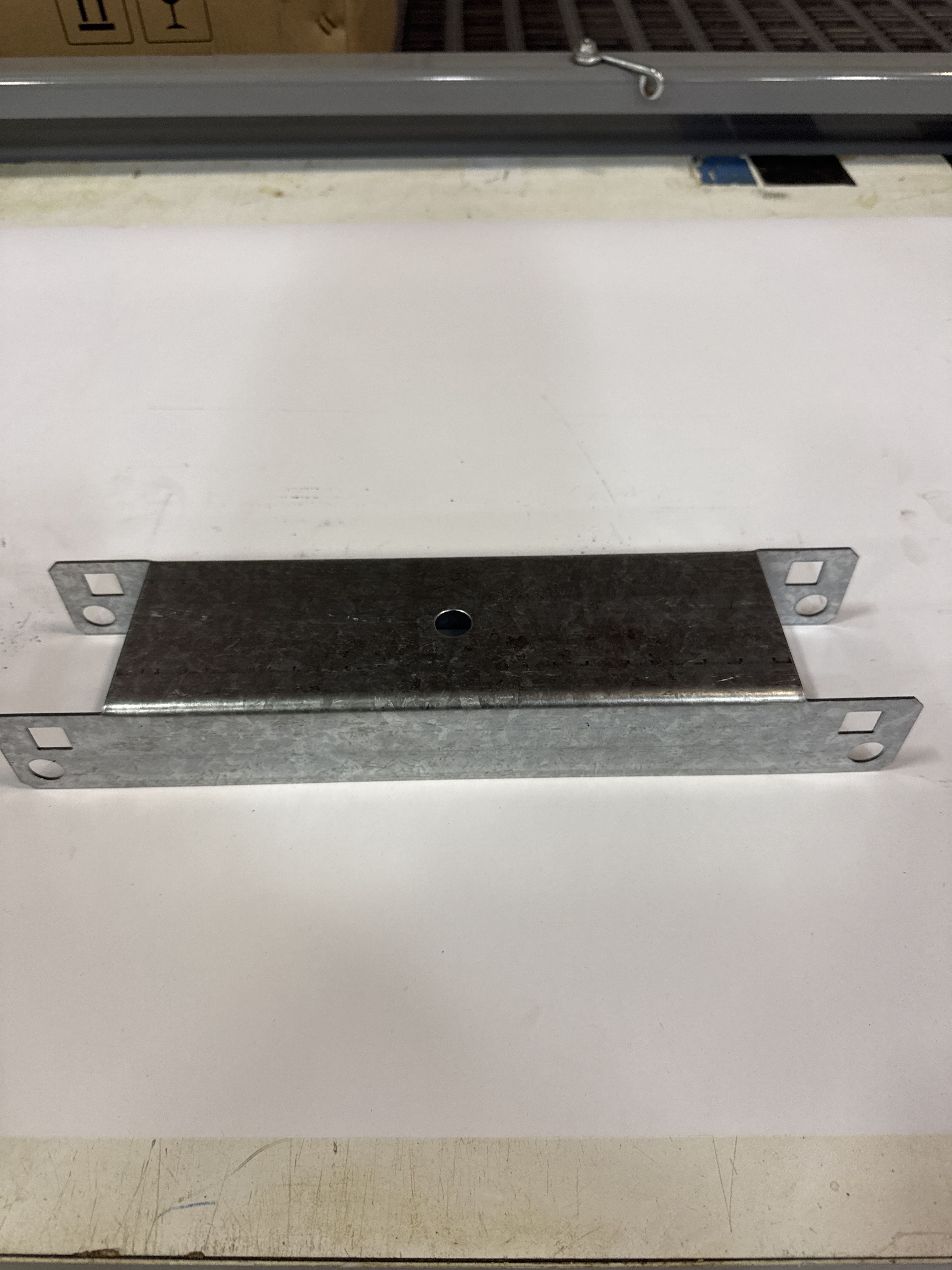 Row Spacer - 10" x 3"
