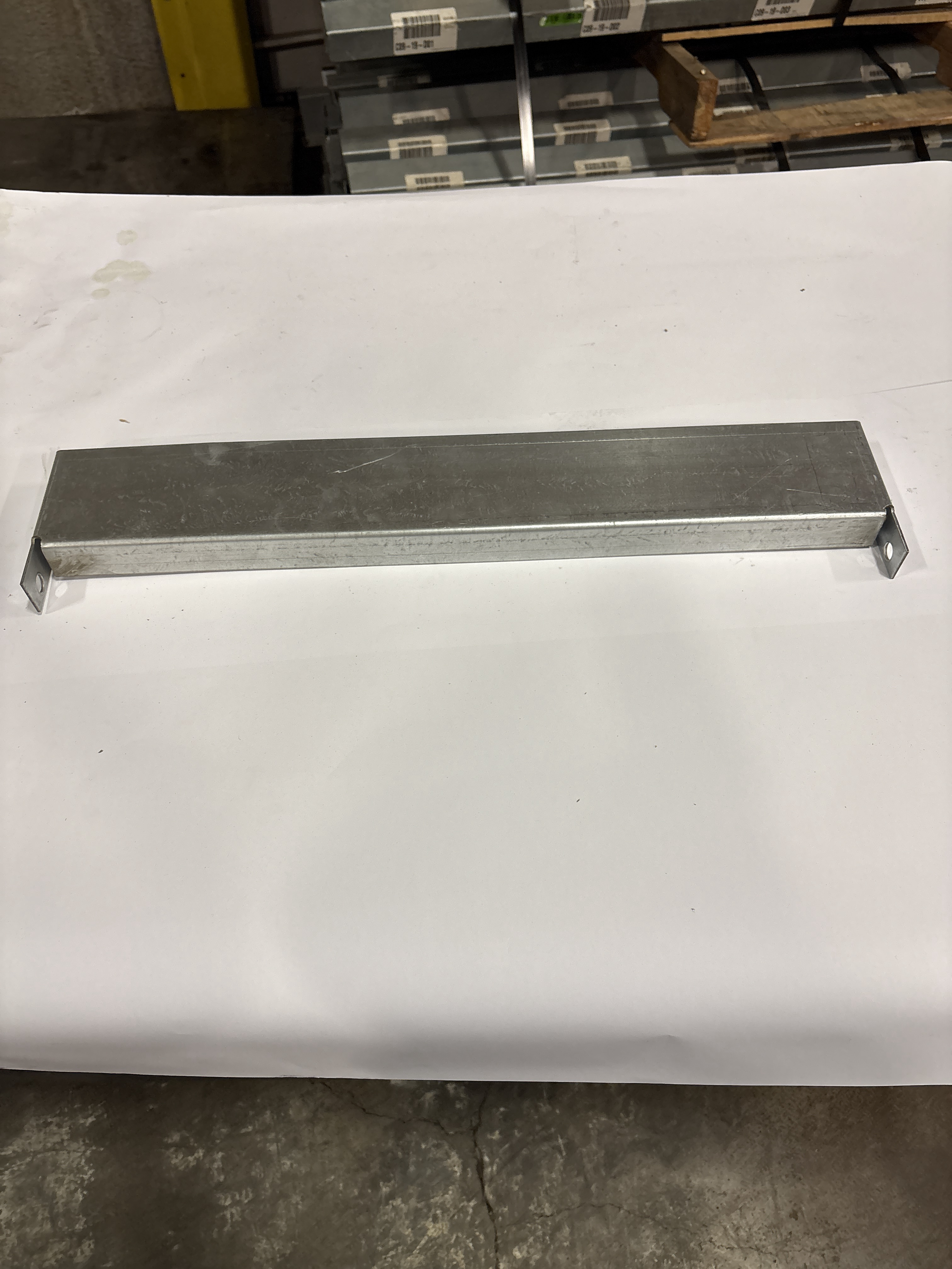 Row Spacer - 26.5" x 4"