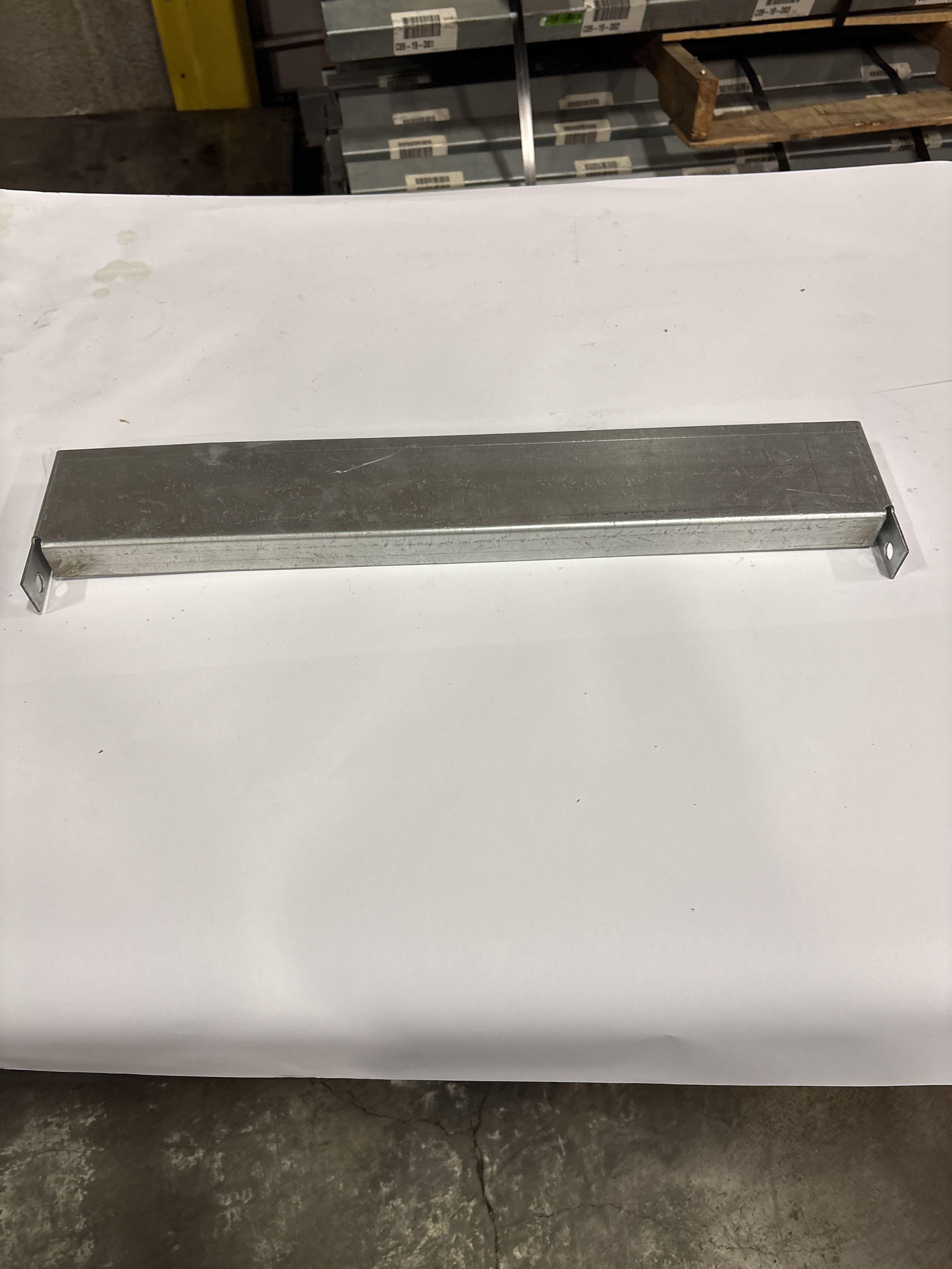 Row Spacer - 26.5" x 4"