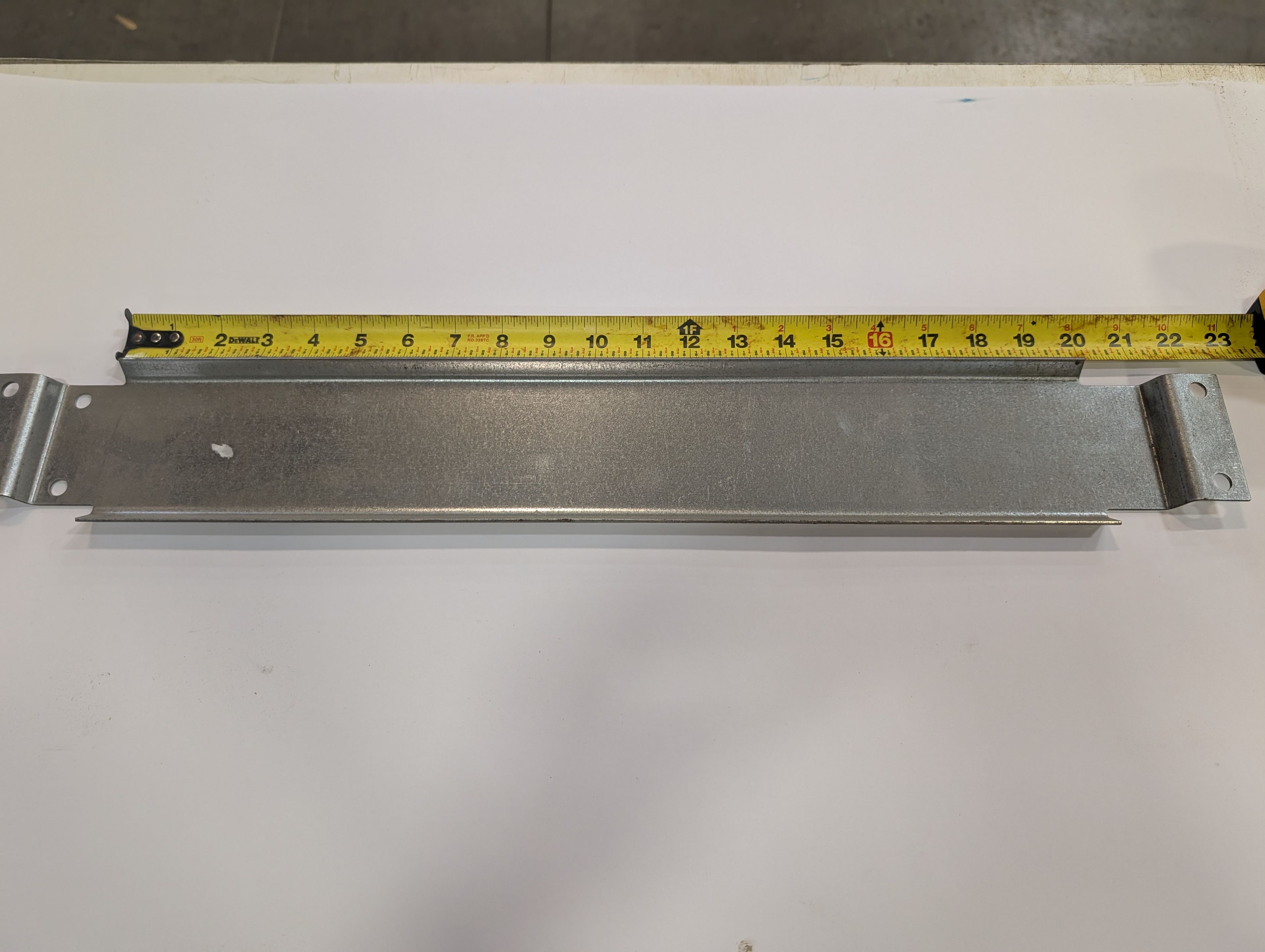 Row Spacer - 20" x 2.75" - Document 5