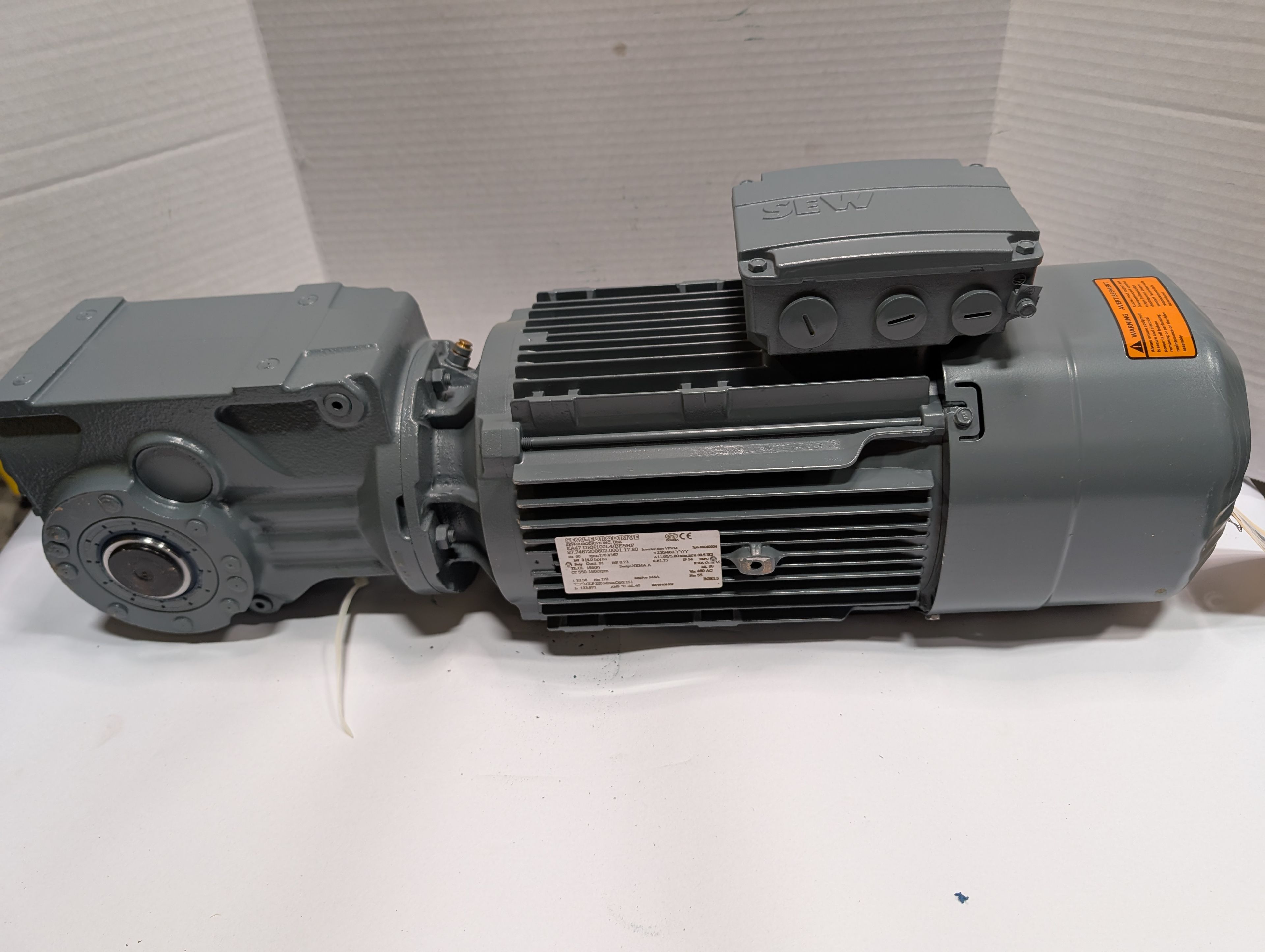 Sew-Eur5HFodrive - 4 HP Electric Motor - KA47 DRN100L4/BE