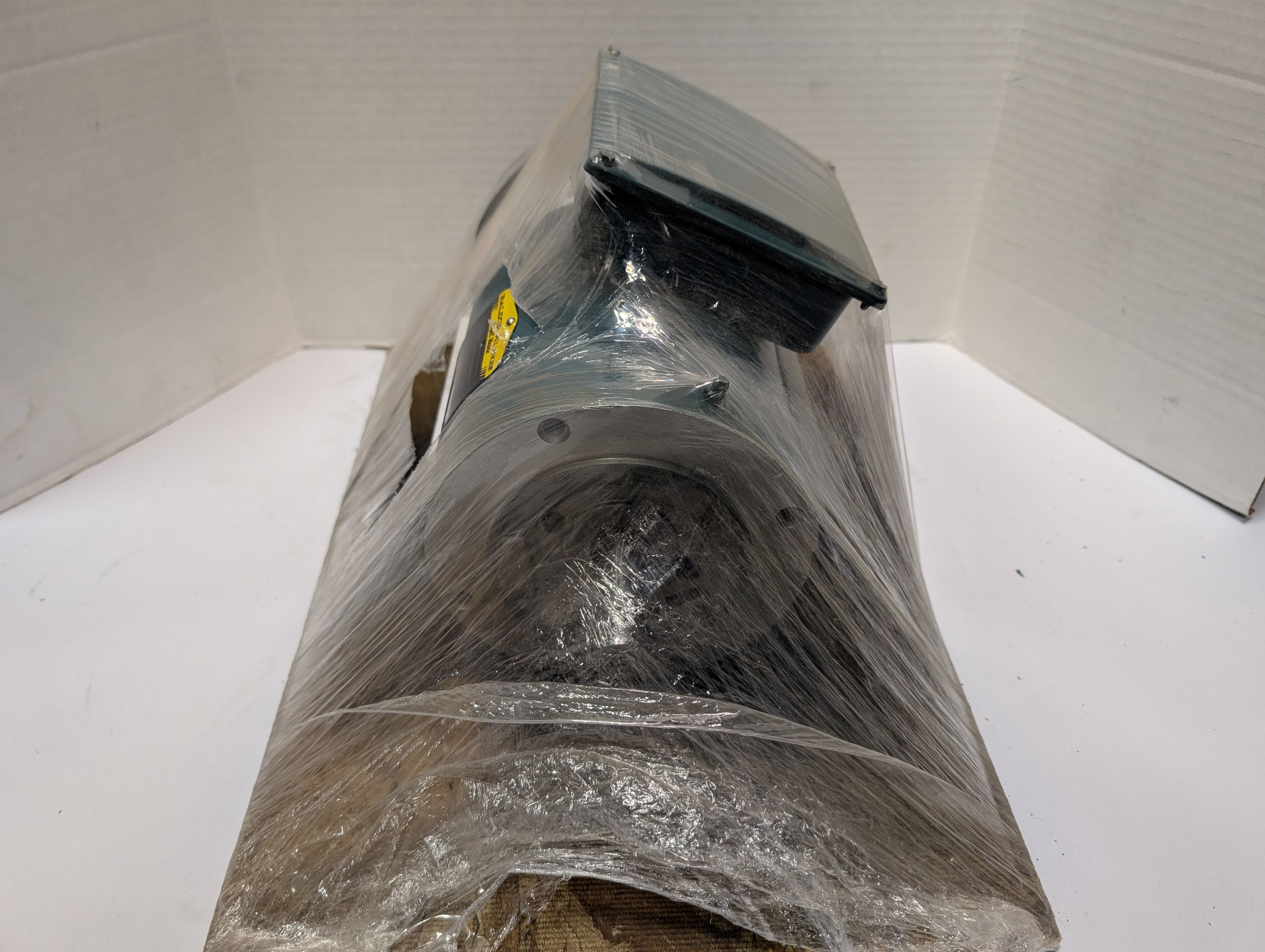 Baldor Reliance - 2 HP Electric Motor - VEUHM3558T - Document 5