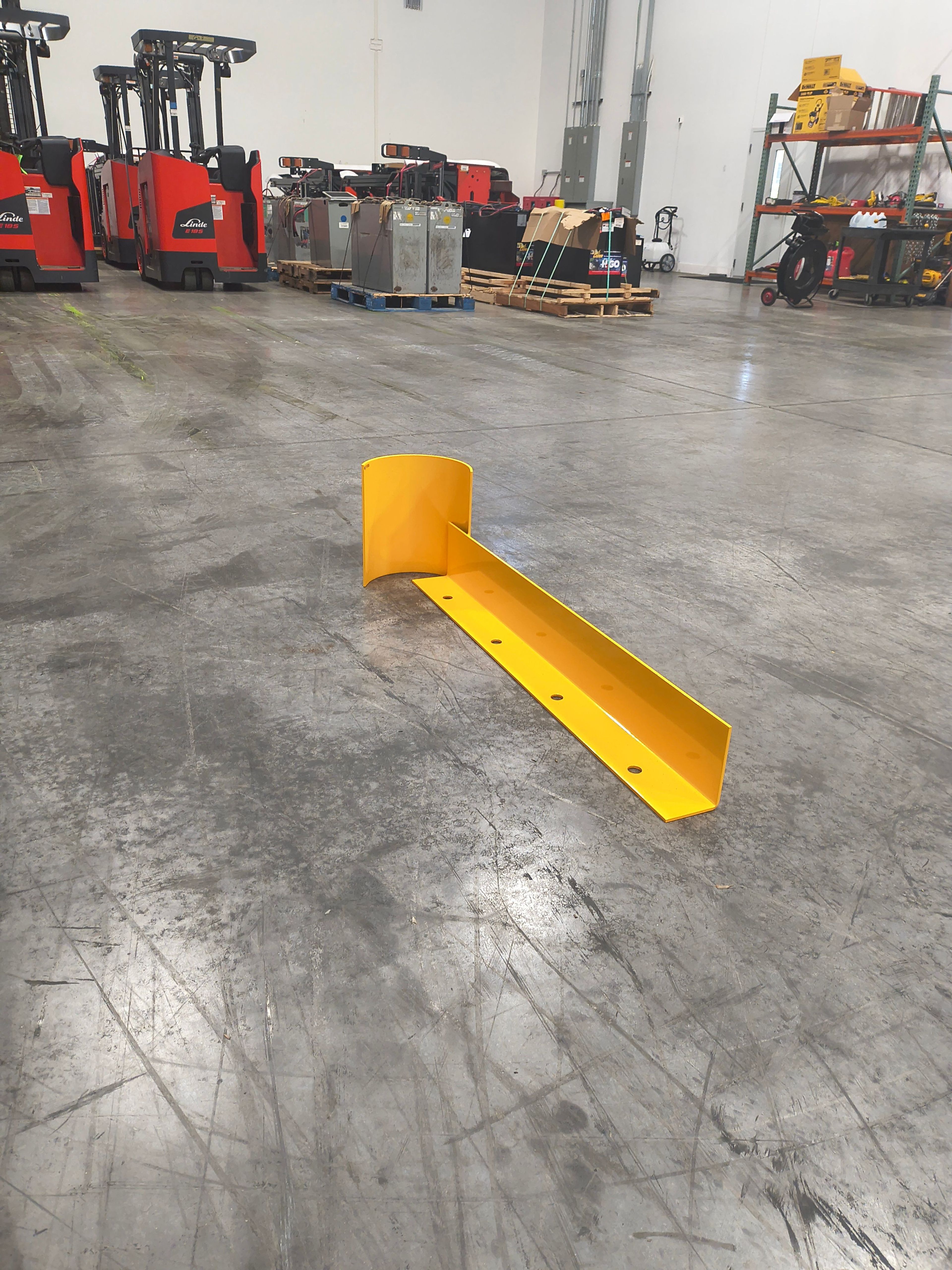 Handle It End of Rack Guard  42" Right - Document 2