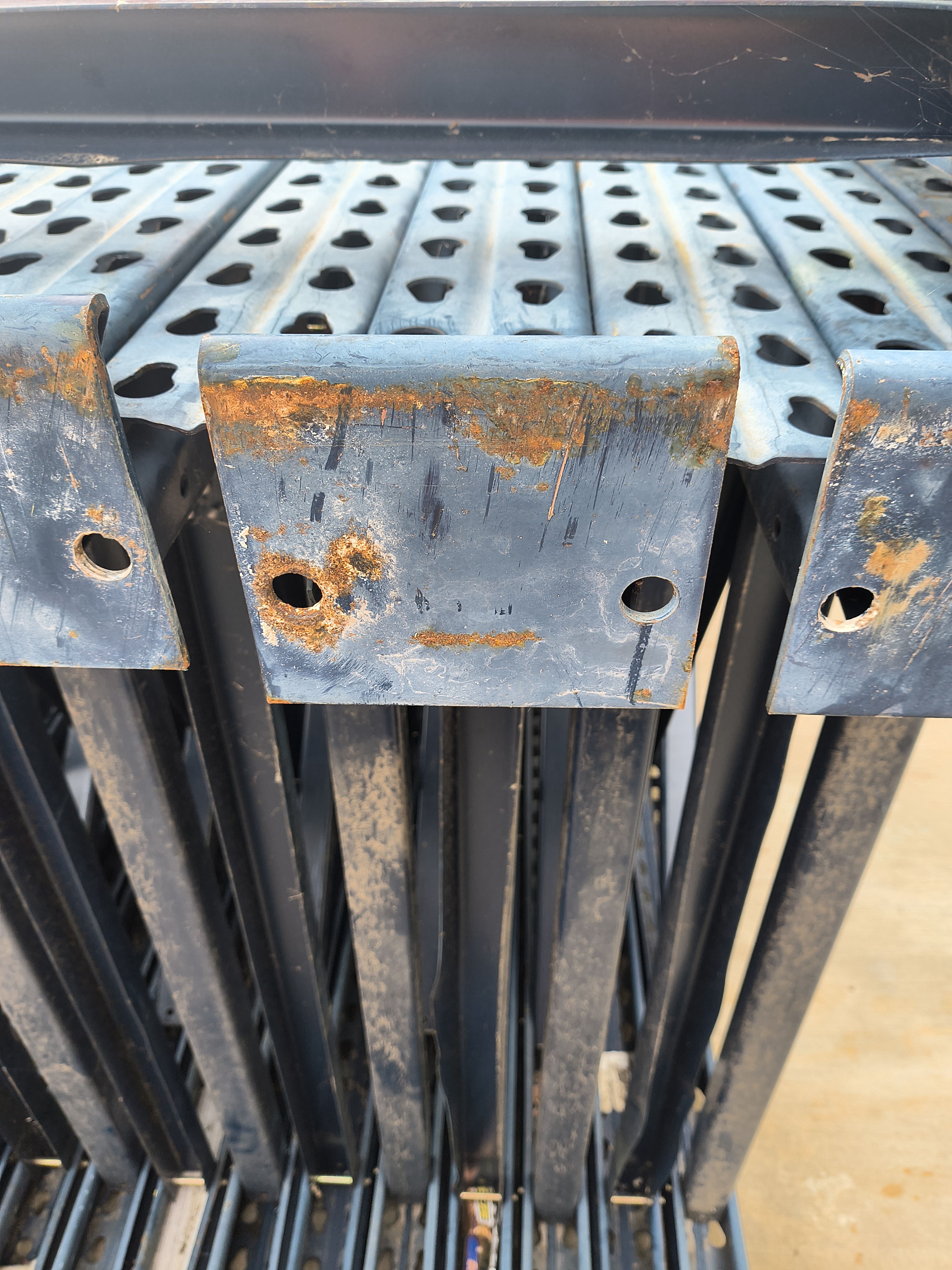 Upright Frame - 40" x 20' - Teardrop - Document 2