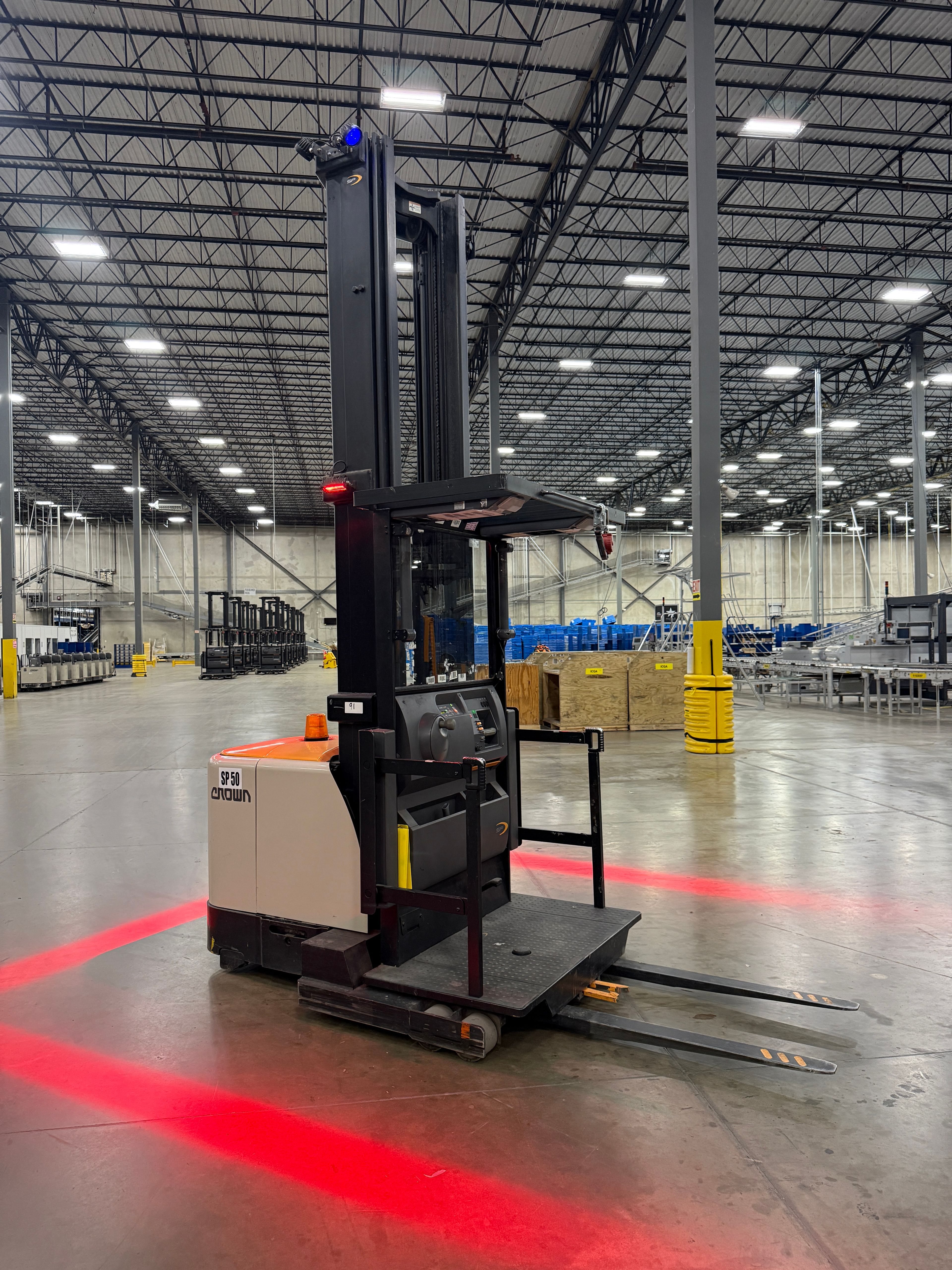 Crown Order Picker - SP-4000