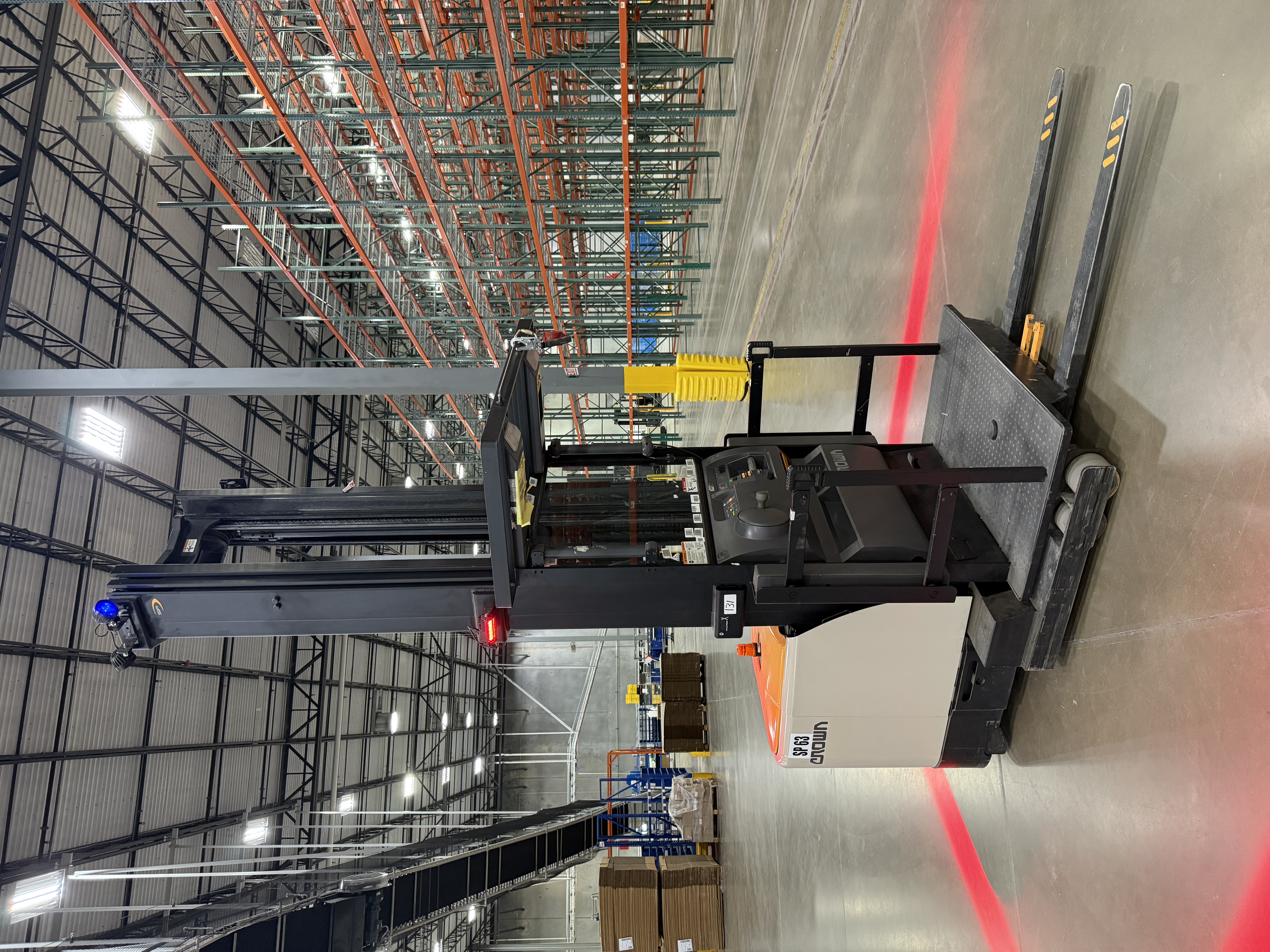 Crown Order Picker - SP-4000