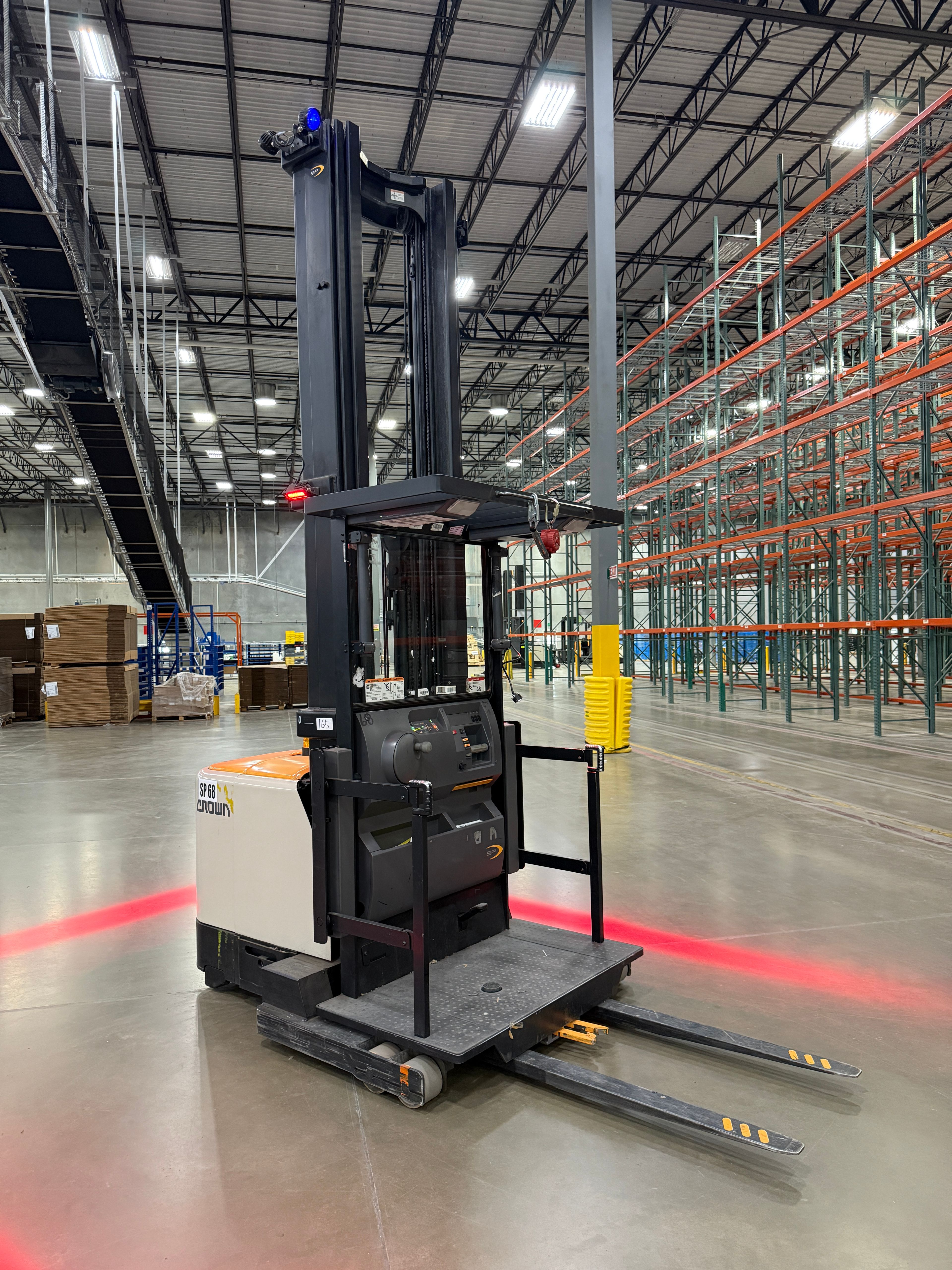 Crown Order Picker - SP-4000