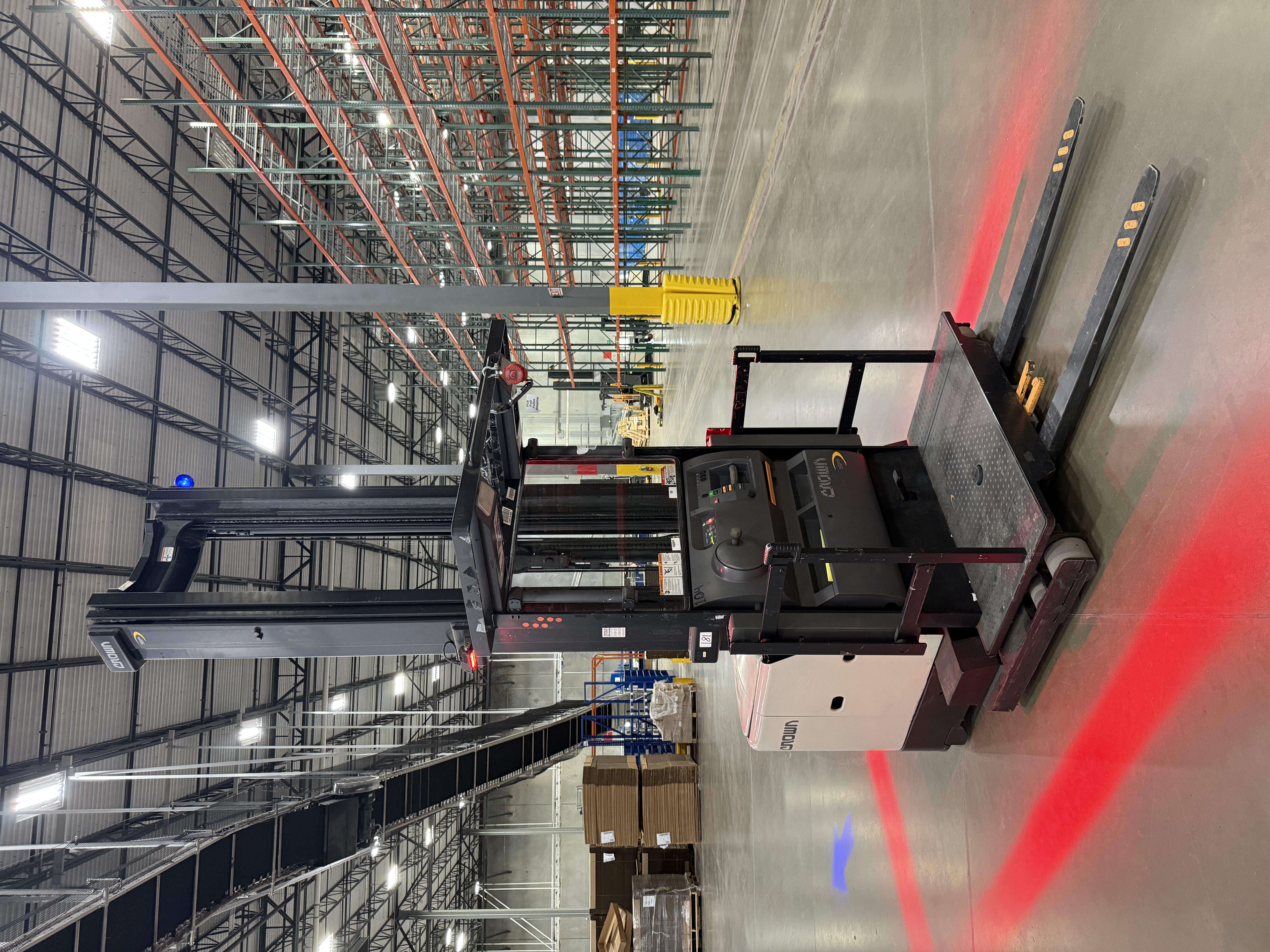 Crown Order Picker - SP-3500