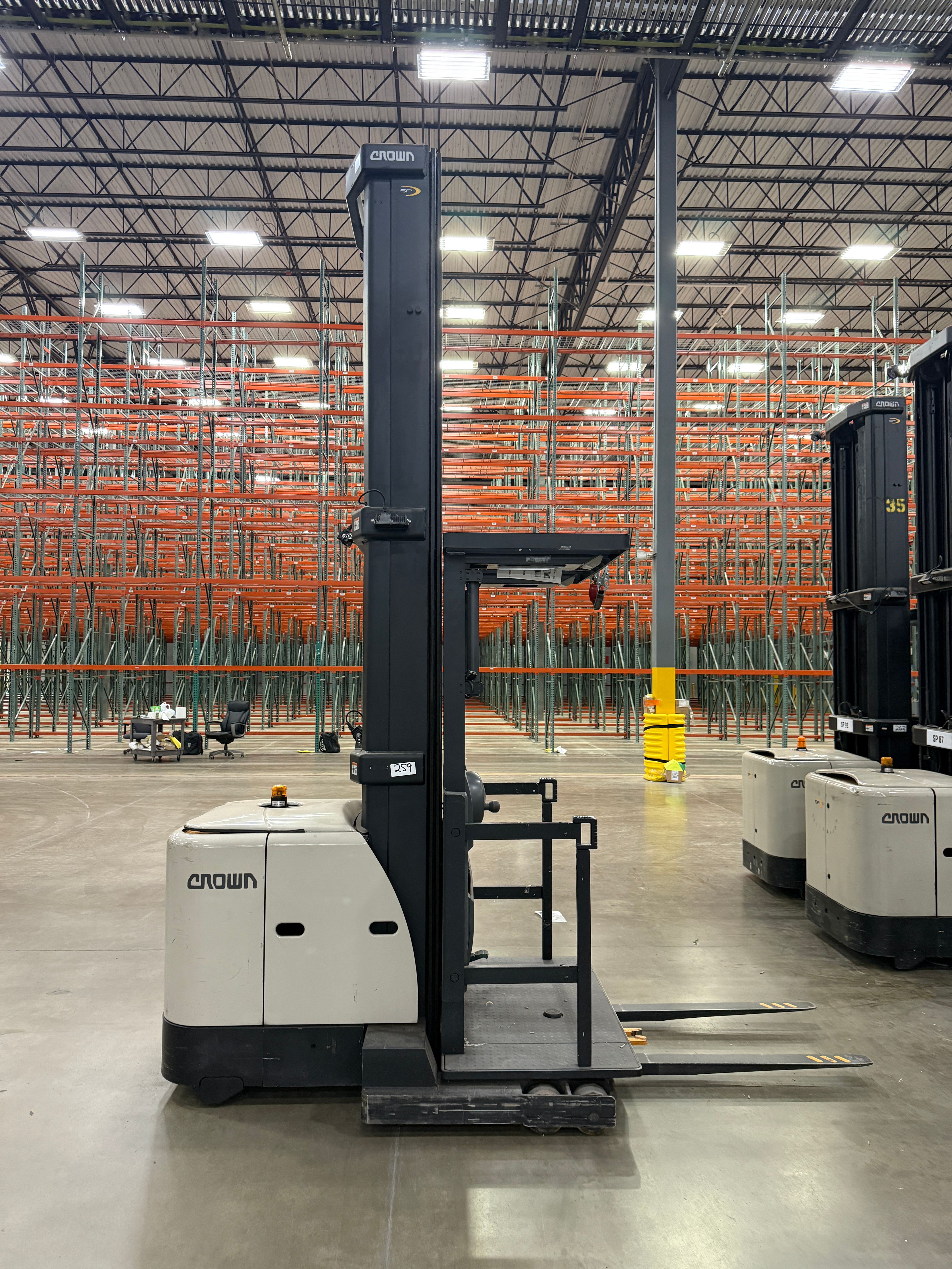 Crown Order Picker - SP-3500 - Document 4