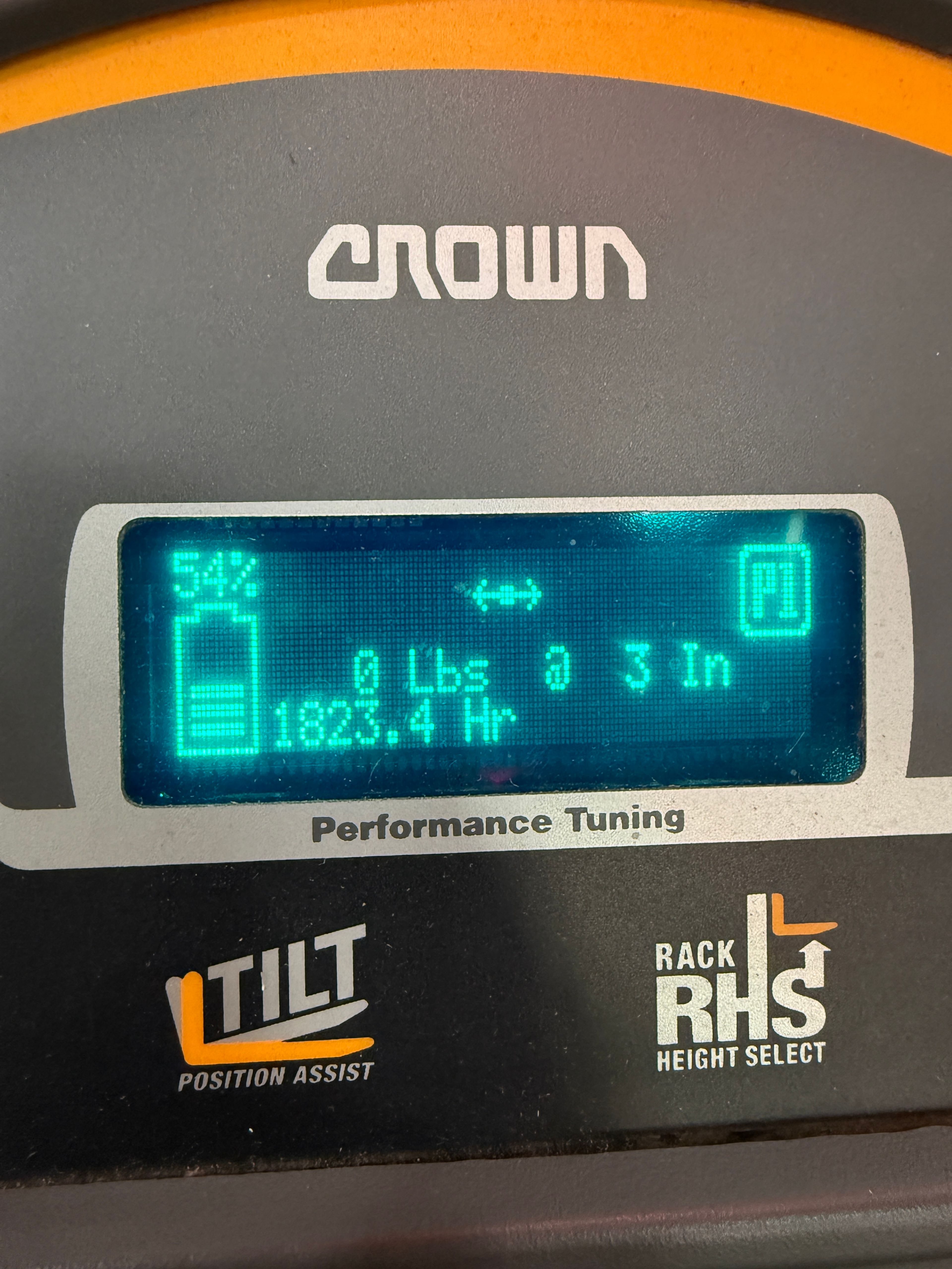 Crown Reach Truck - RM-6000 - Document 9