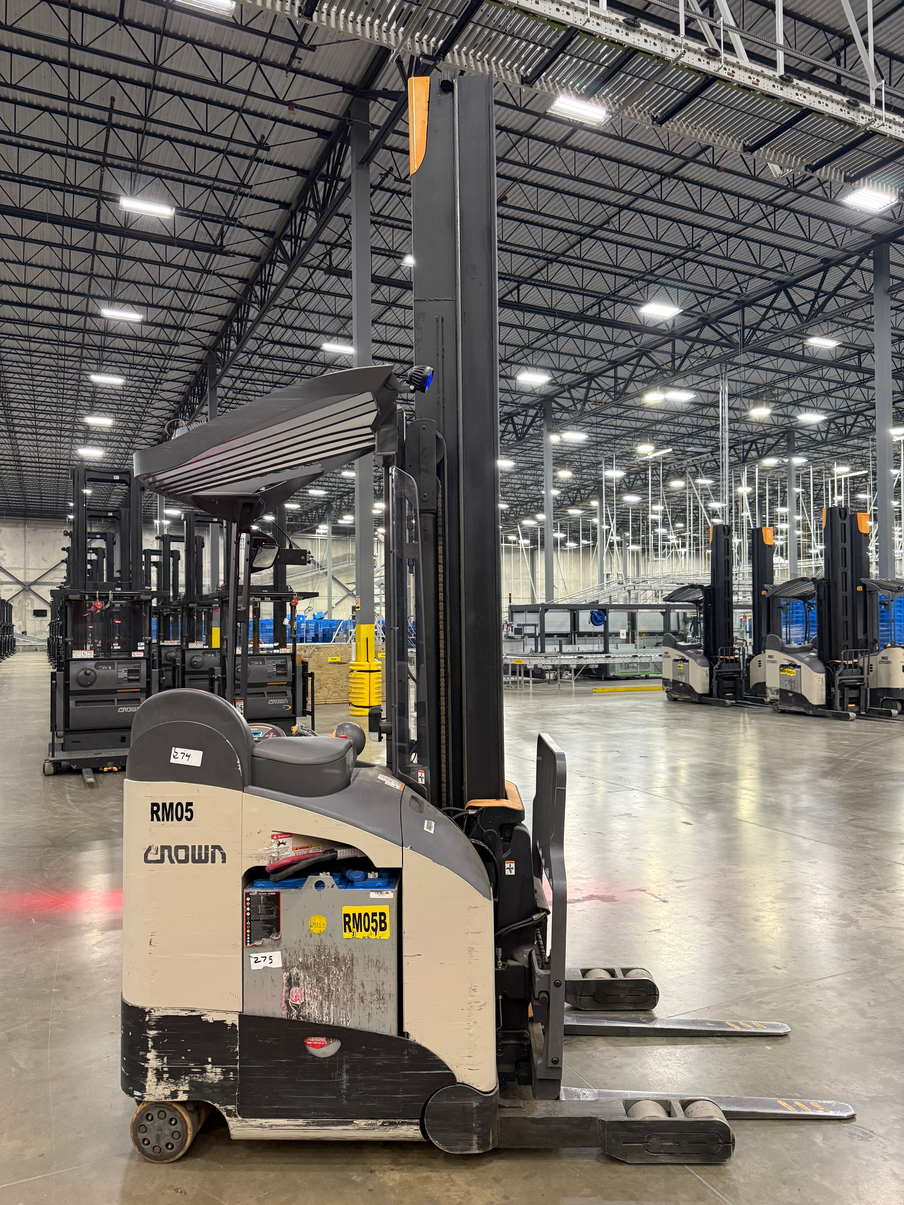 Crown Reach Truck - RM-6000 - Document 2