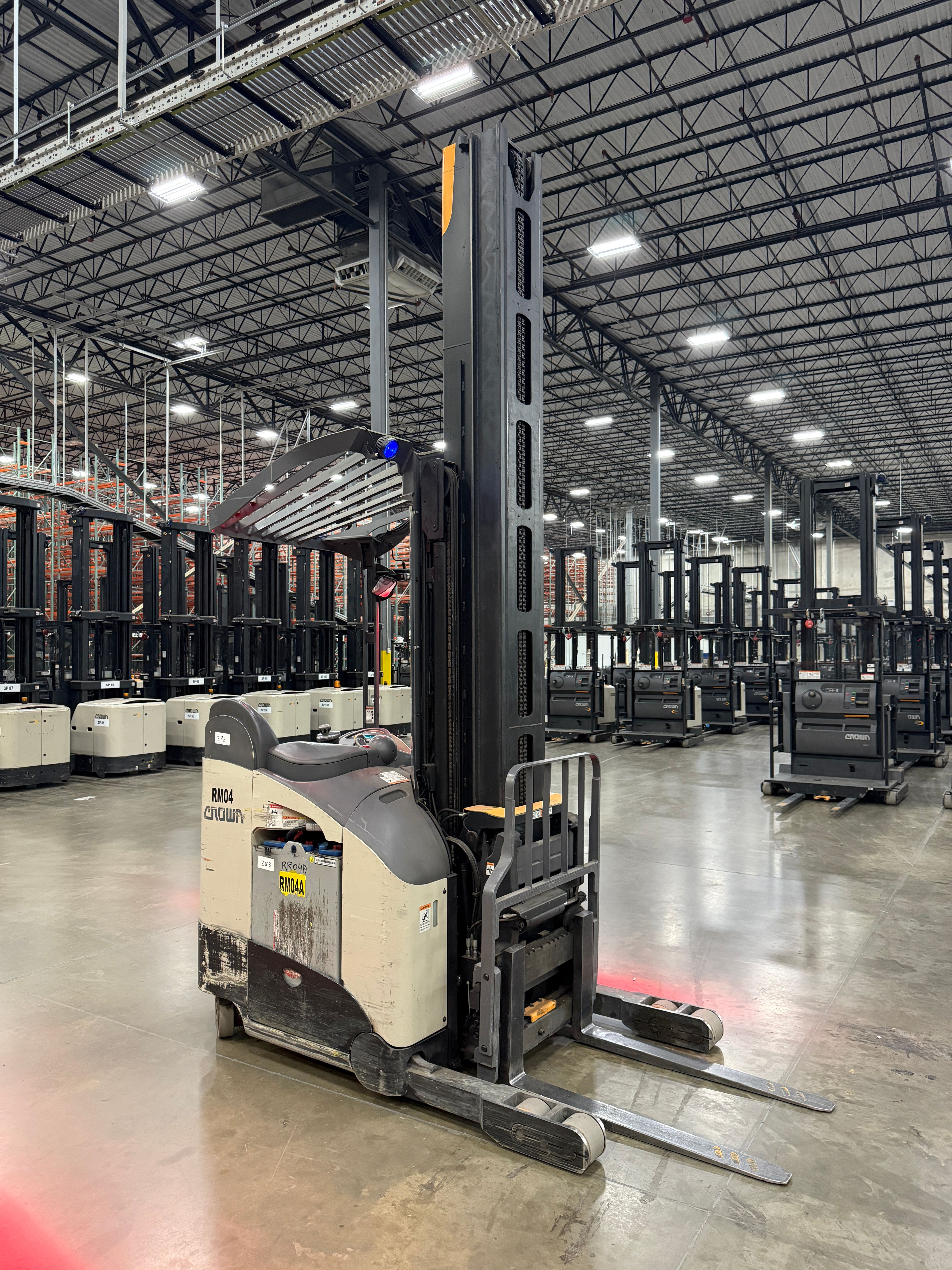 Crown Reach Truck - RM-6000