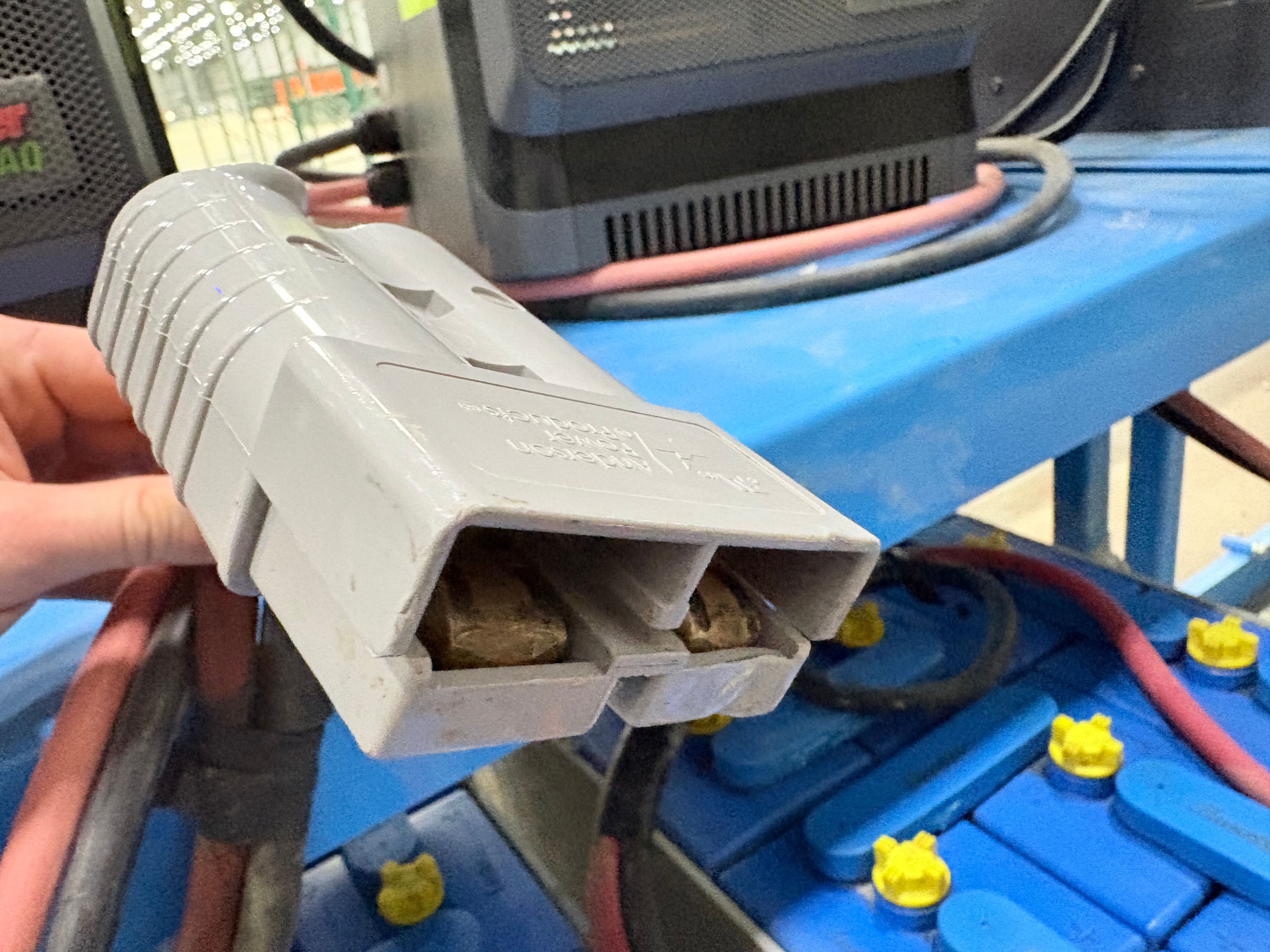 Enersys Enforcer Impaq - 24V/36V/48V Charger - Document 3